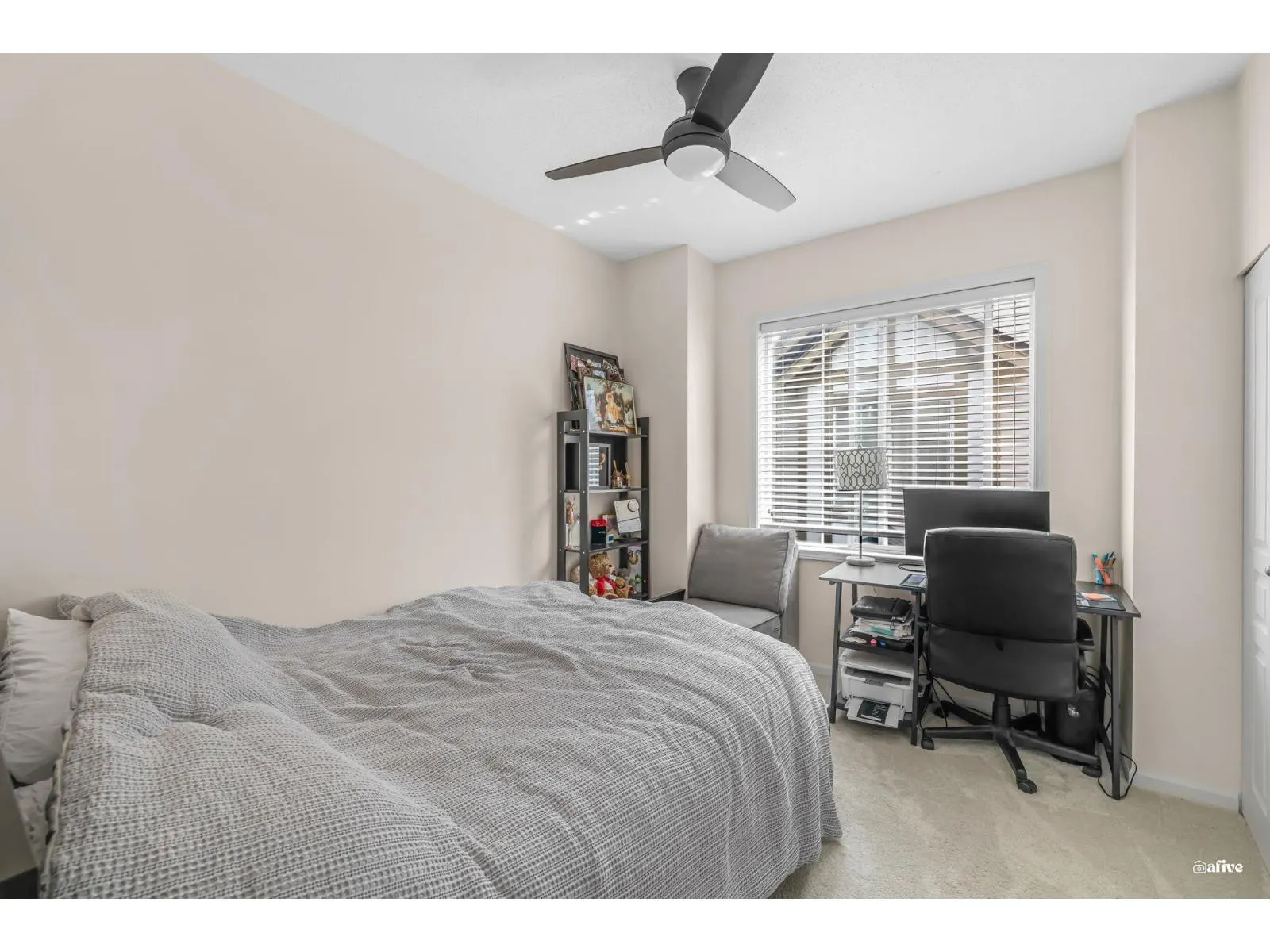 38 18707 65 AVENUE