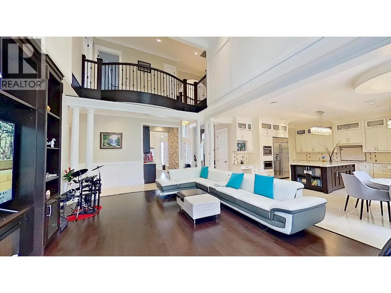 8131 CLAYBROOK ROAD