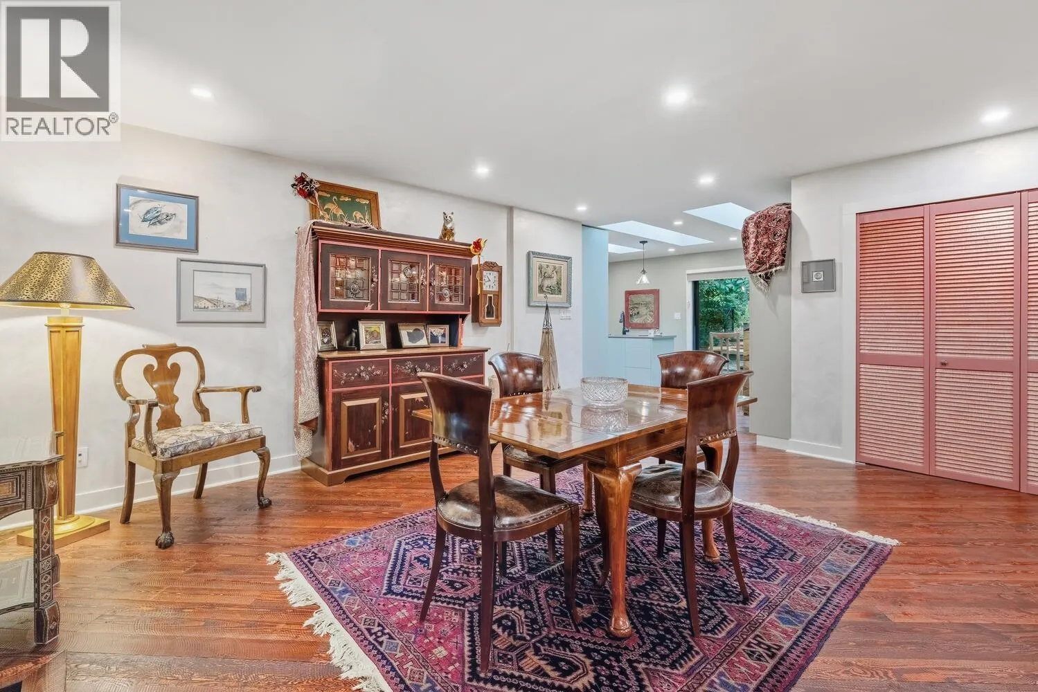 2336 TREETOP LANE
