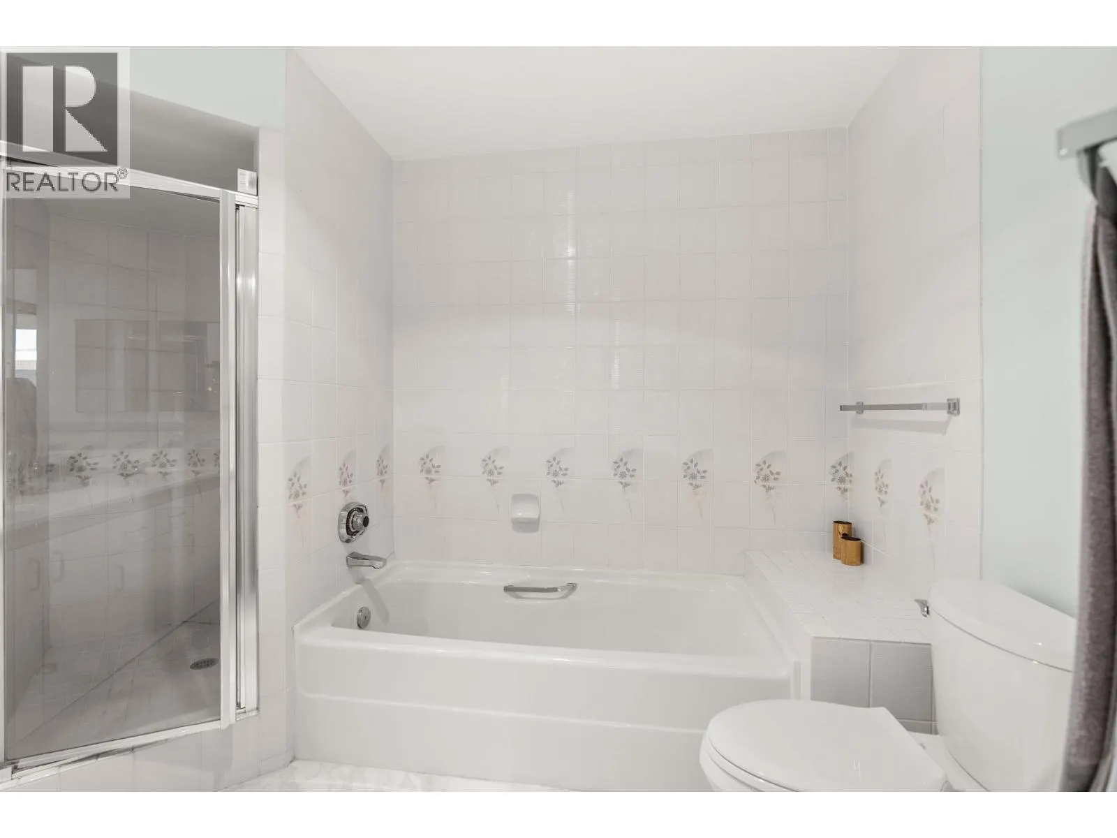 301 1150 QUAYSIDE DRIVE