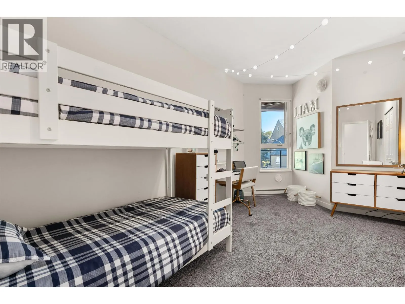 301 1150 QUAYSIDE DRIVE