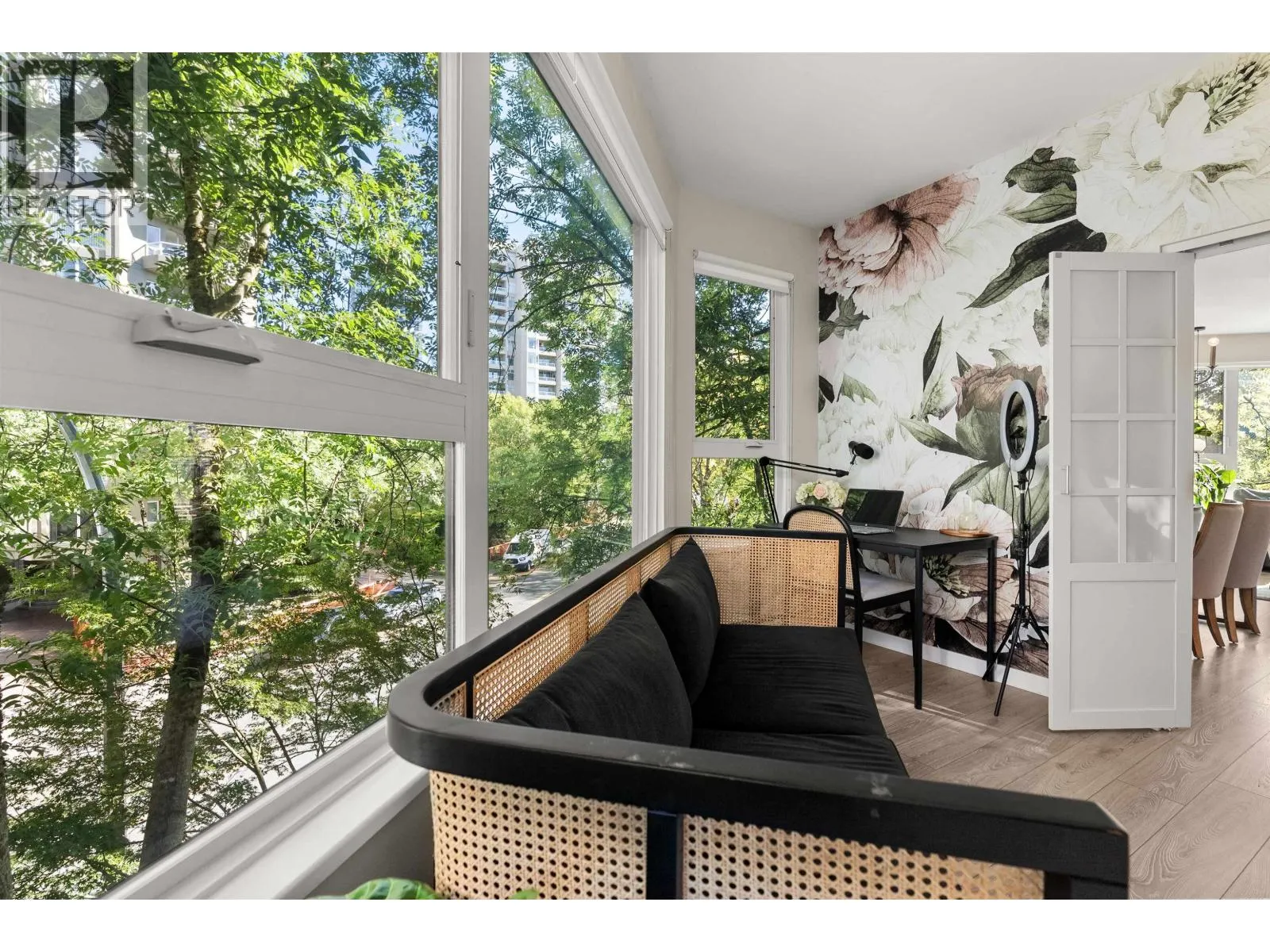 301 1150 QUAYSIDE DRIVE