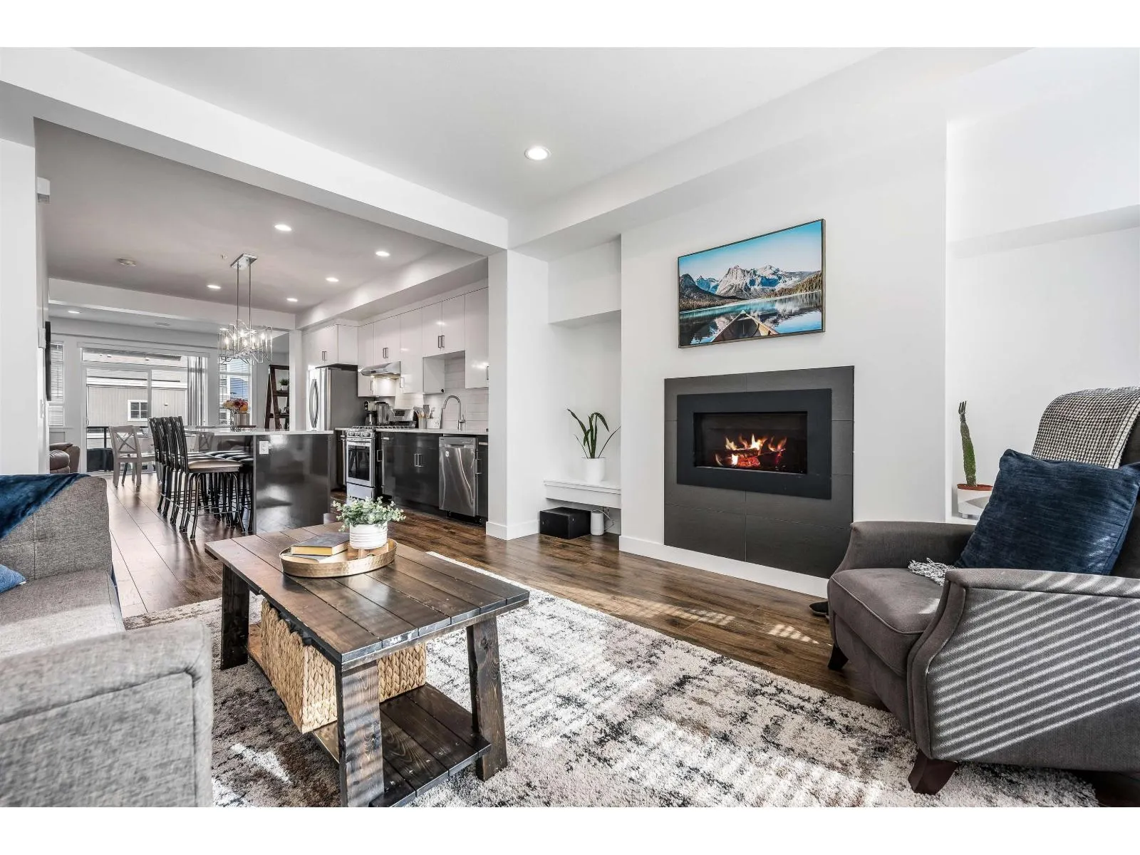 8 8413 MIDTOWN WAY|Chilliwack Proper South