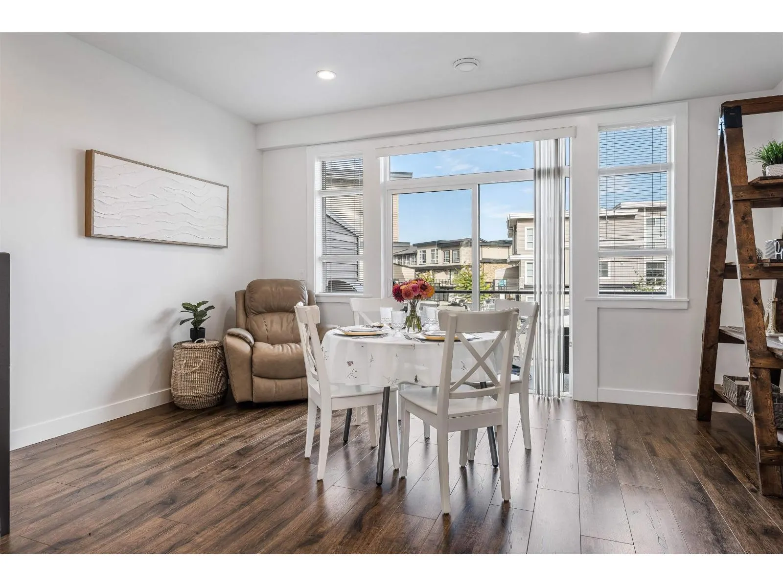 8 8413 MIDTOWN WAY|Chilliwack Proper South