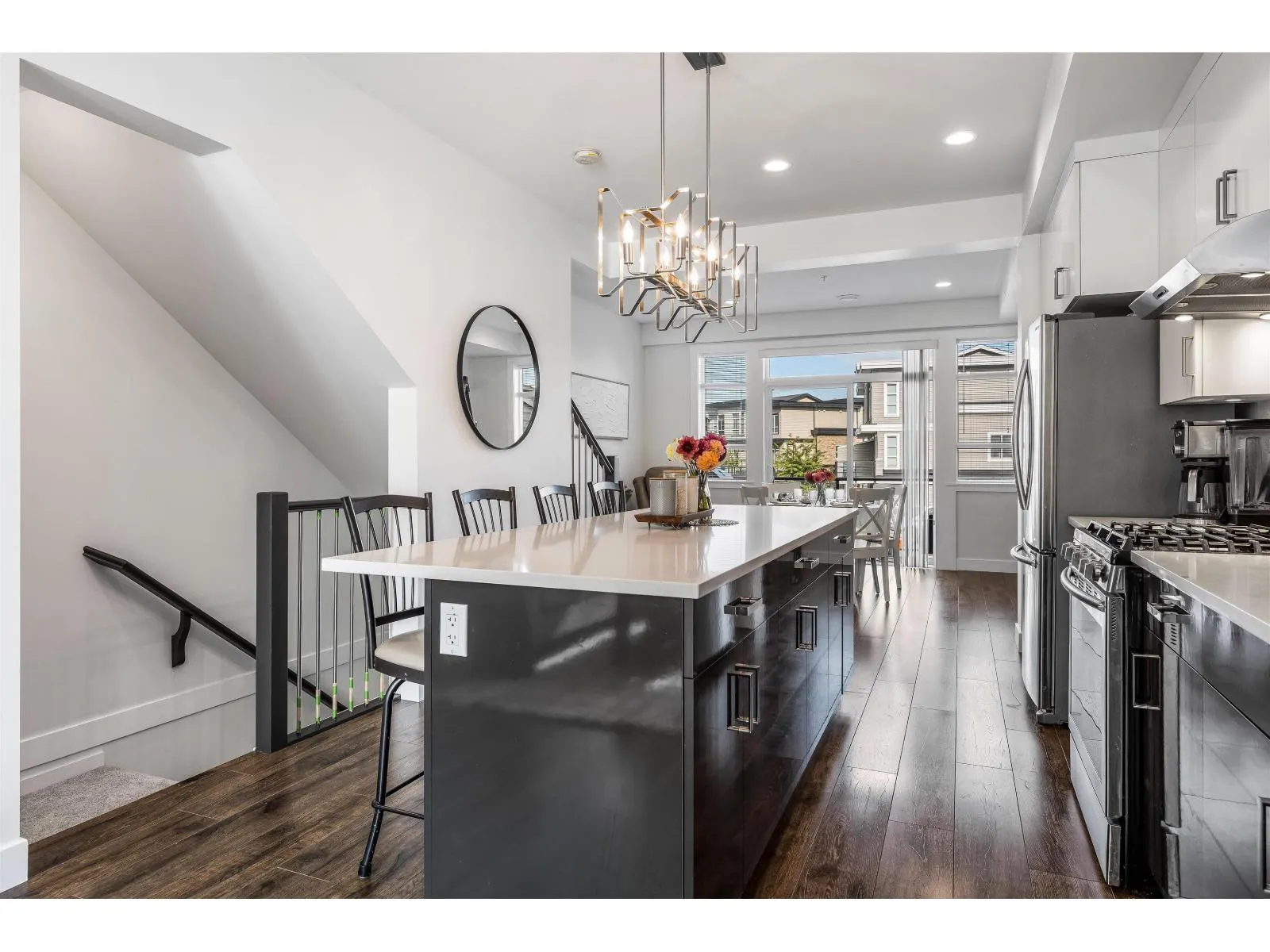 8 8413 MIDTOWN WAY|Chilliwack Proper South