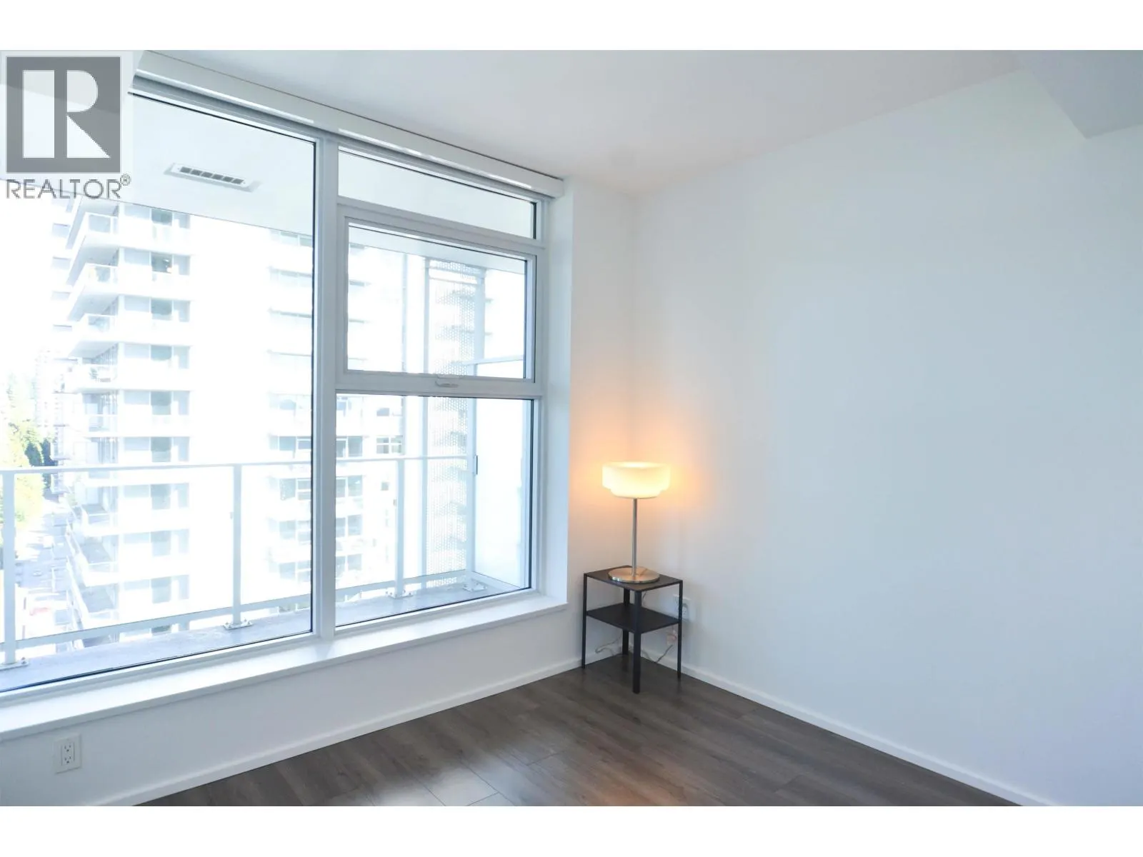 1403 3833 EVERGREEN PLACE