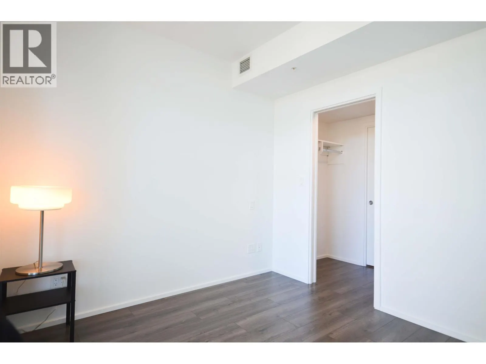 1403 3833 EVERGREEN PLACE
