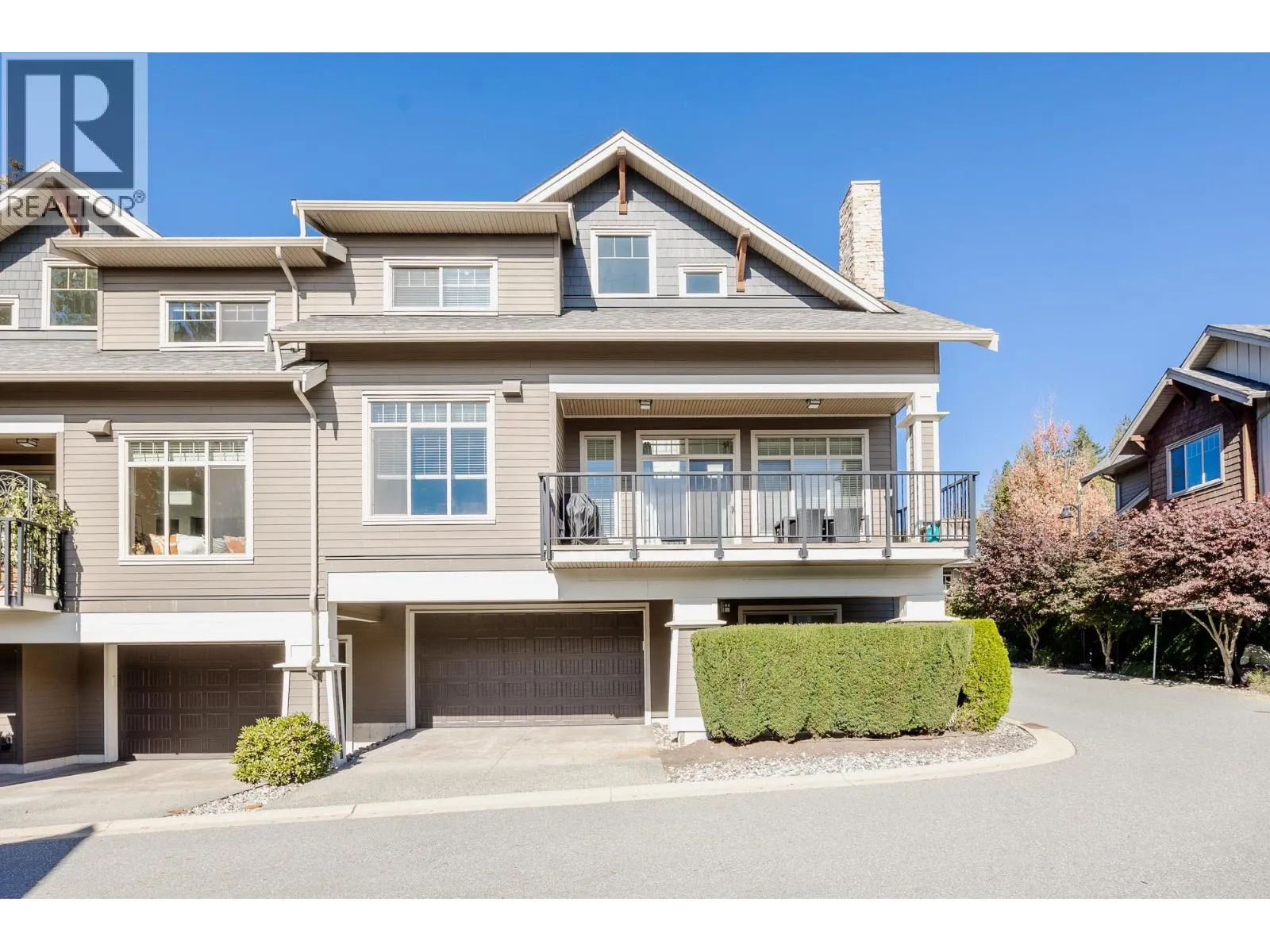 102 3458 BURKE VILLAGE PROMENADE