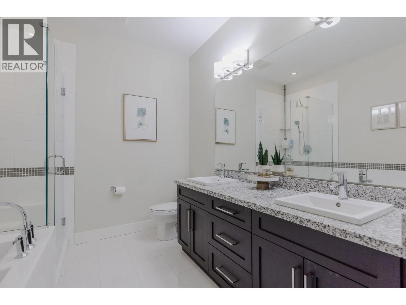 102 3458 BURKE VILLAGE PROMENADE