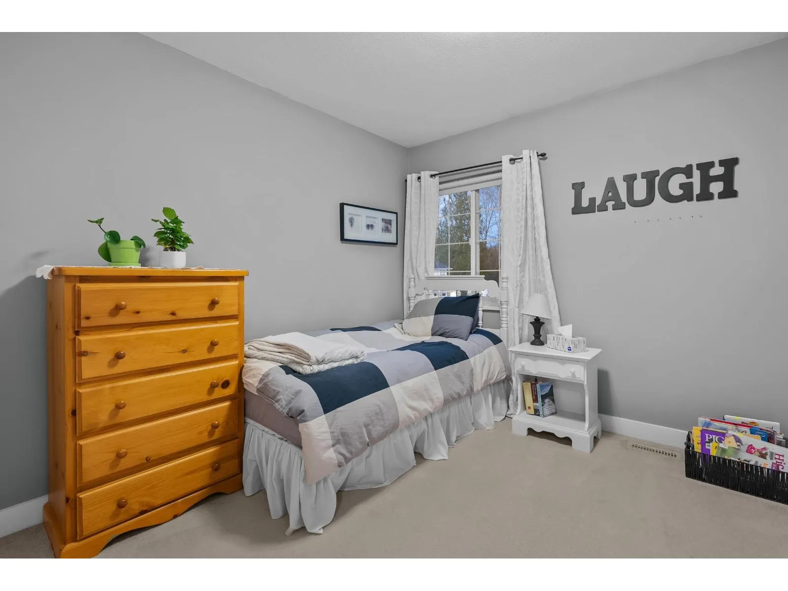34946 MILLAR CRESCENT