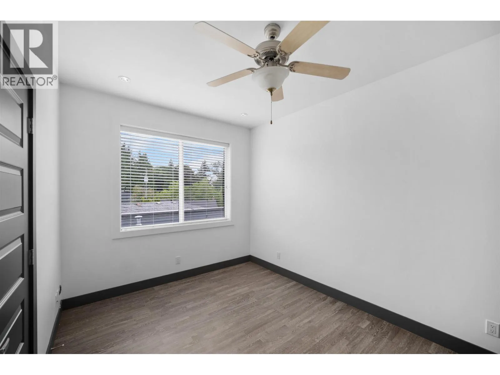 7493 GATINEAU PLACE