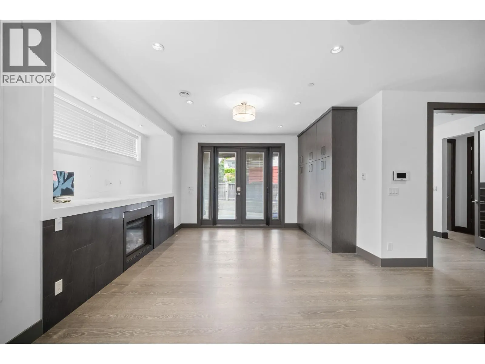 7493 GATINEAU PLACE