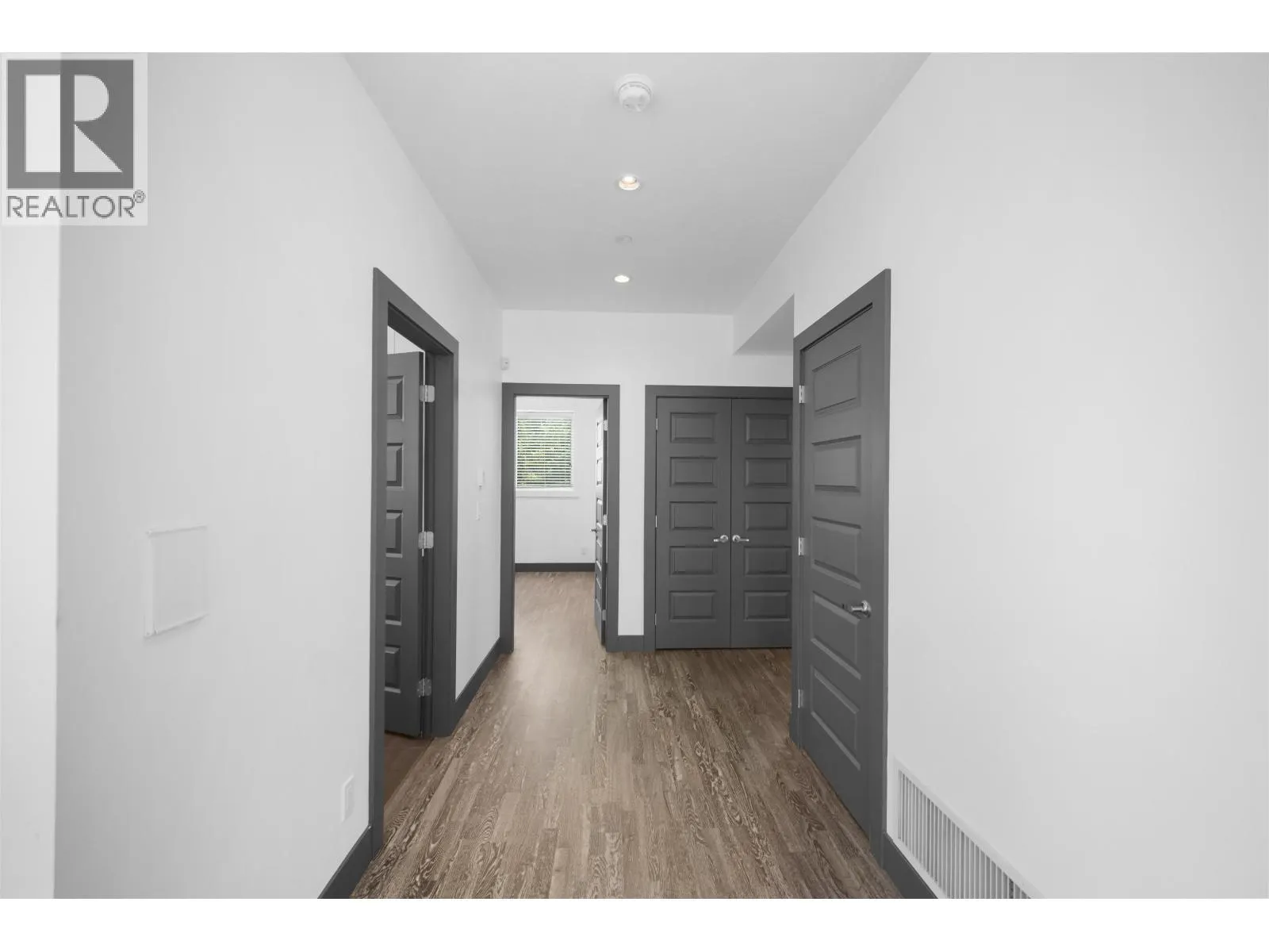 7493 GATINEAU PLACE