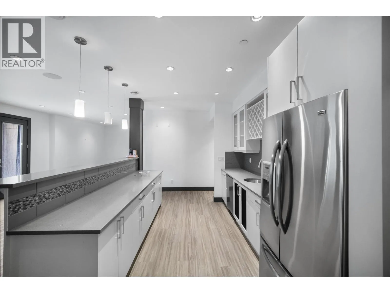 7493 GATINEAU PLACE