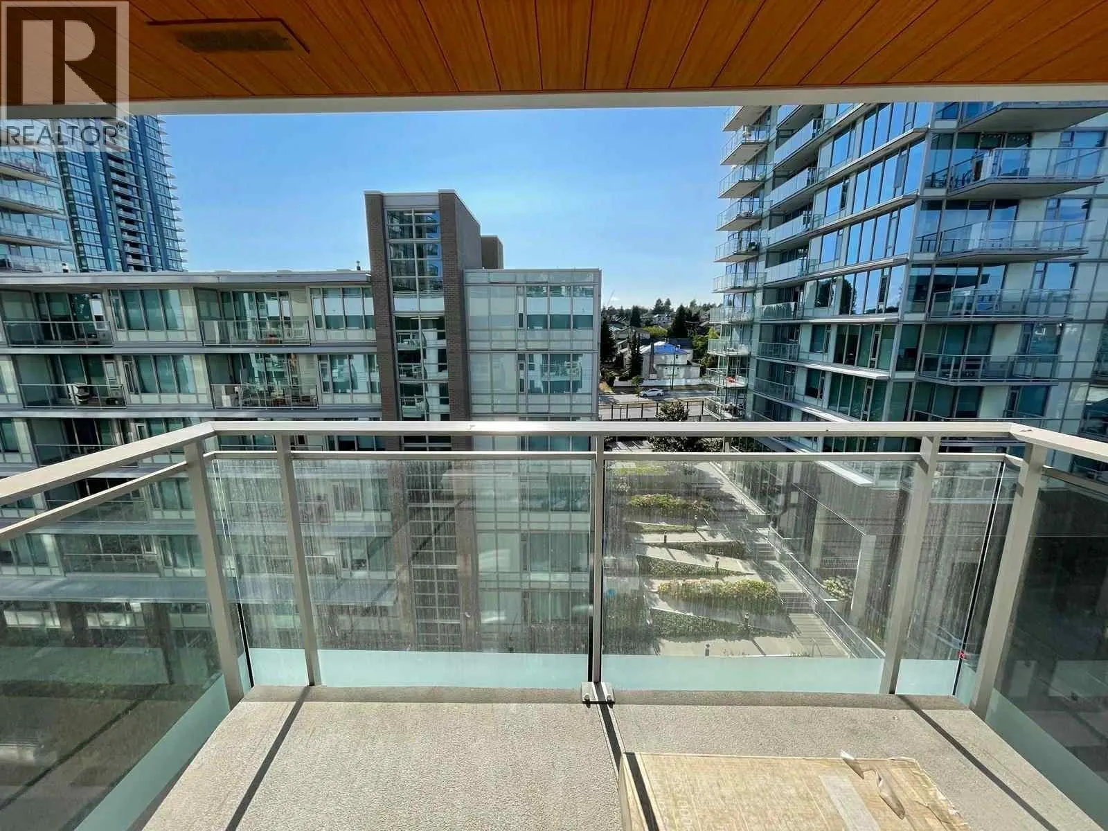 911 455 SW MARINE DRIVE