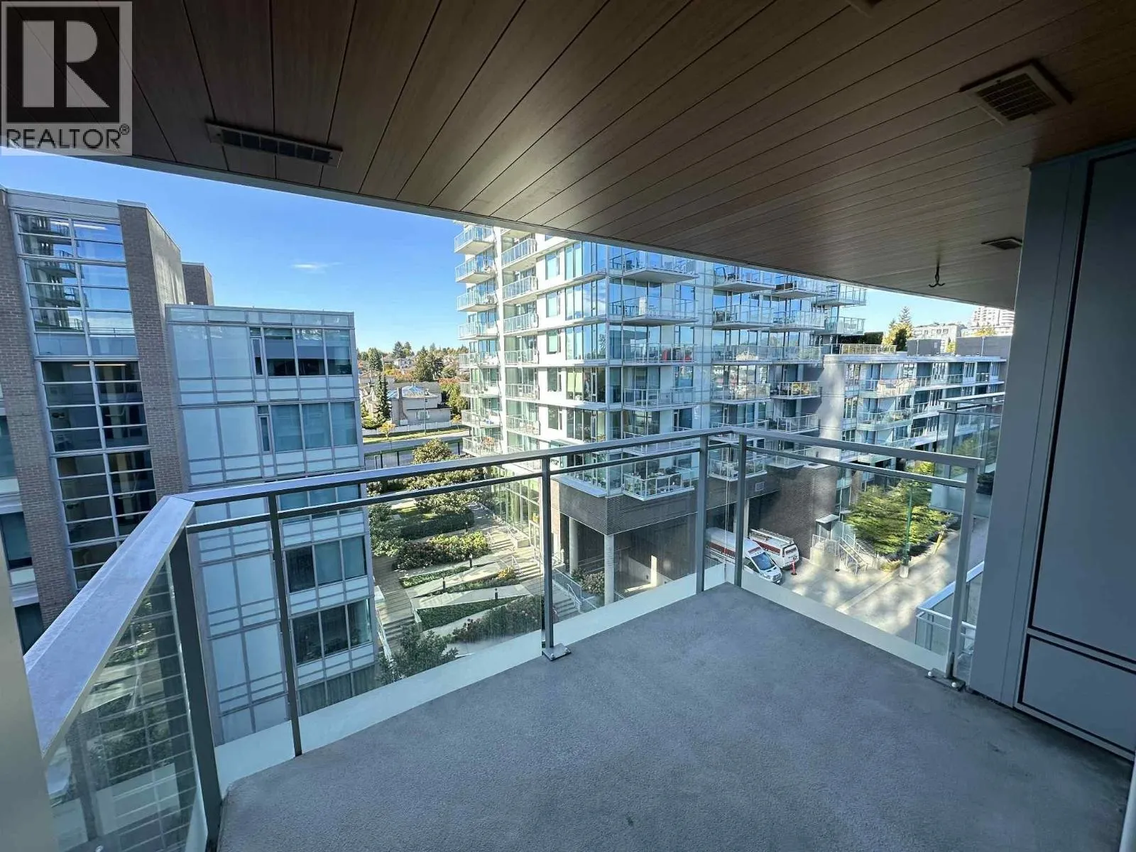 911 455 SW MARINE DRIVE