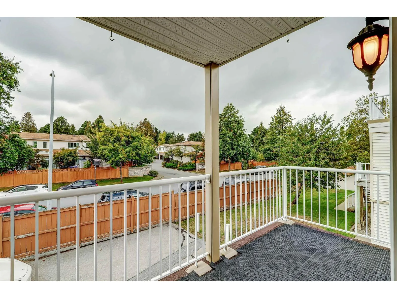 200 10077 156 STREET
