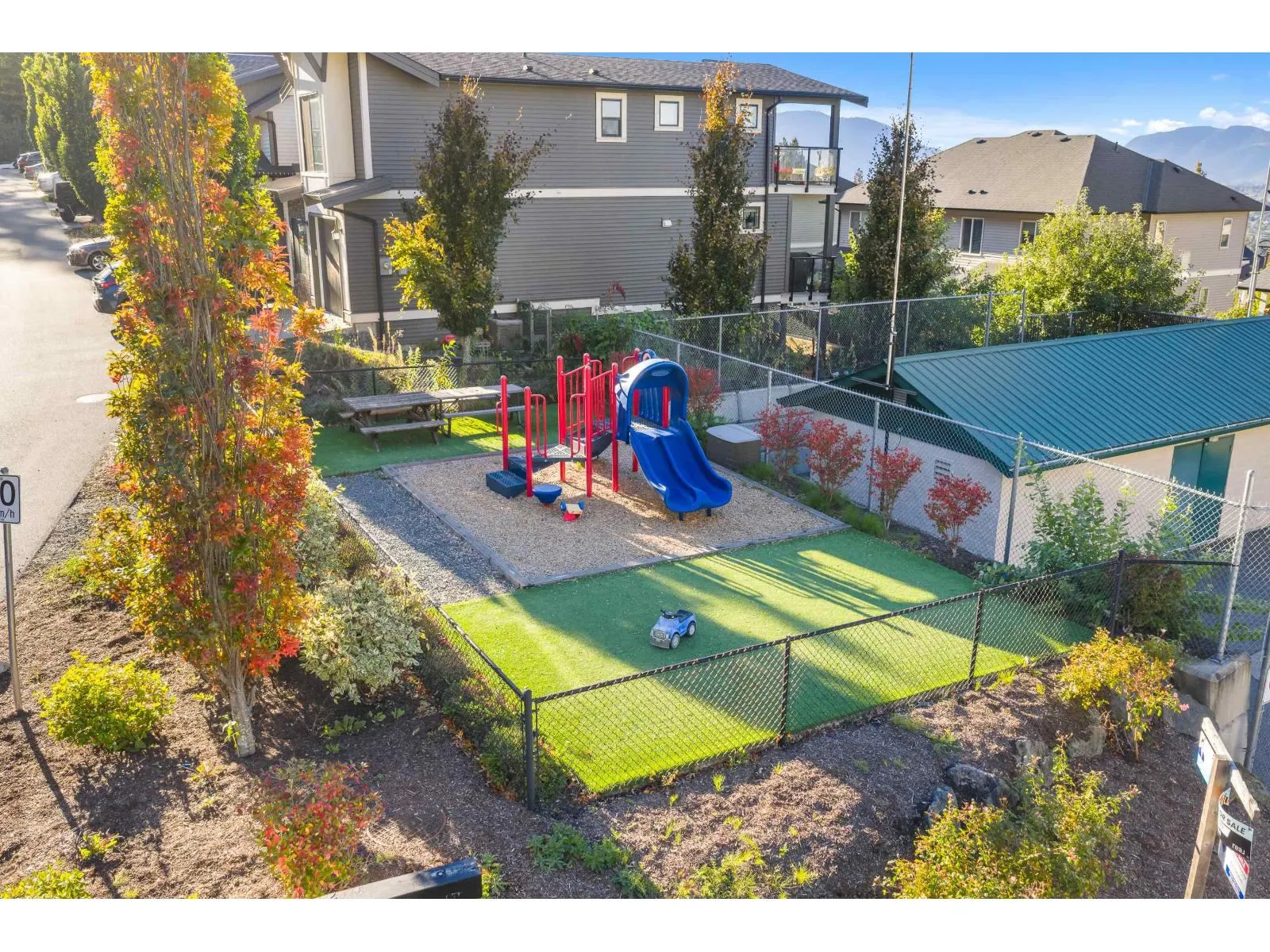 20 47042 MACFARLANE PLACE|Promontory