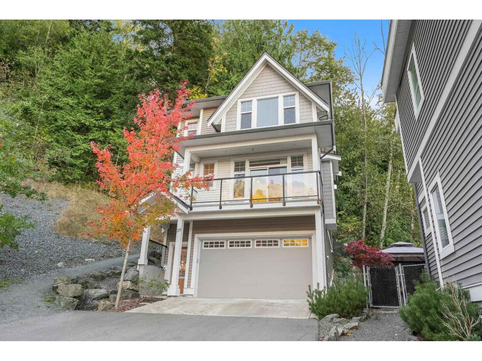 20 47042 MACFARLANE PLACE|Promontory