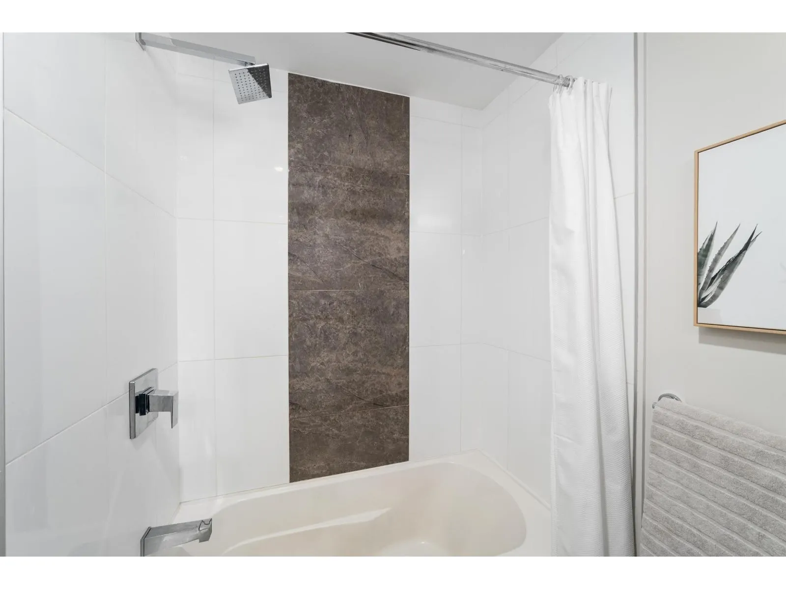 C125 20211 66 AVENUE