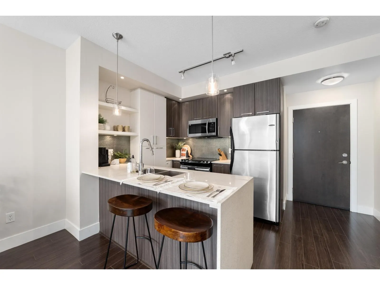 C125 20211 66 AVENUE