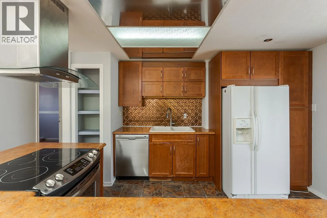 3639 GOULD CRESCENT