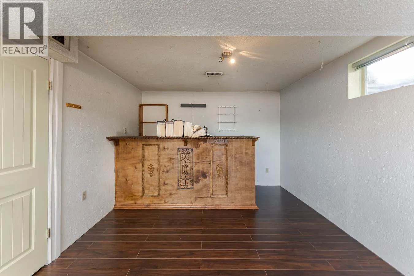3639 GOULD CRESCENT