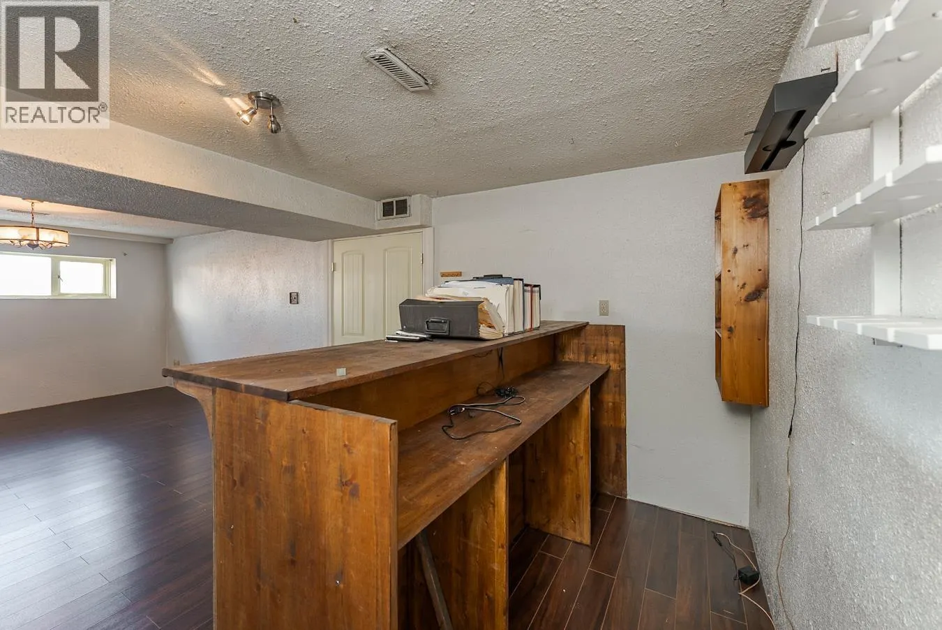 3639 GOULD CRESCENT