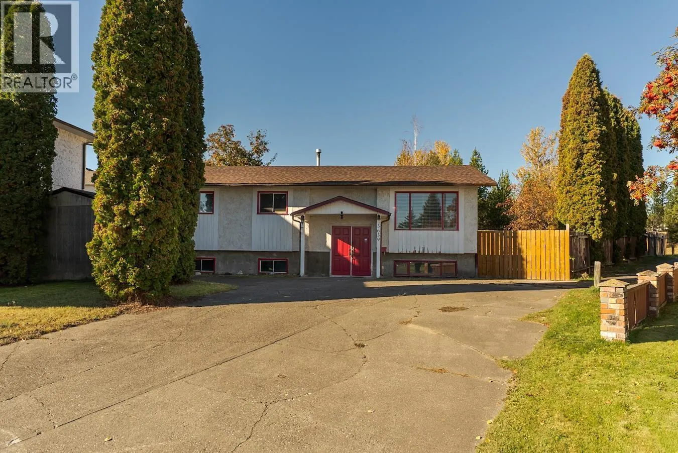 3639 GOULD CRESCENT