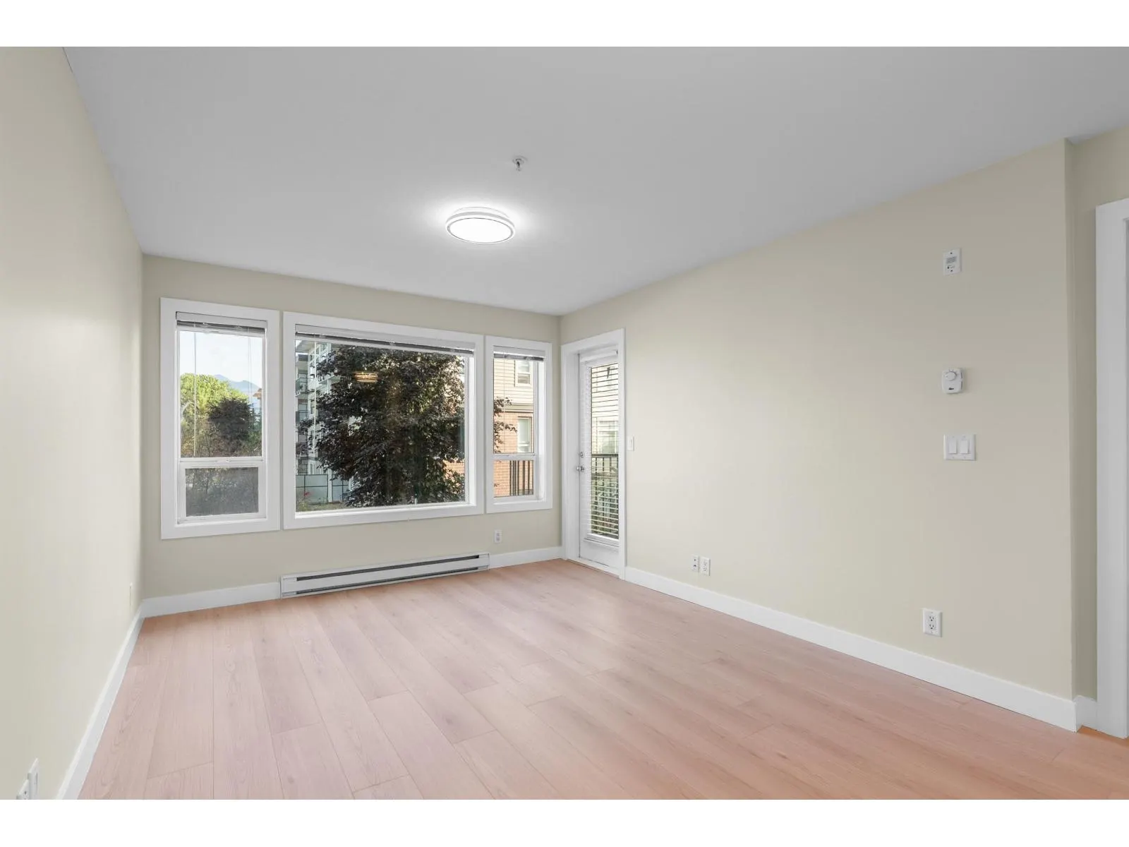 202 46150 BOLE AVENUE|Chilliwack Proper East