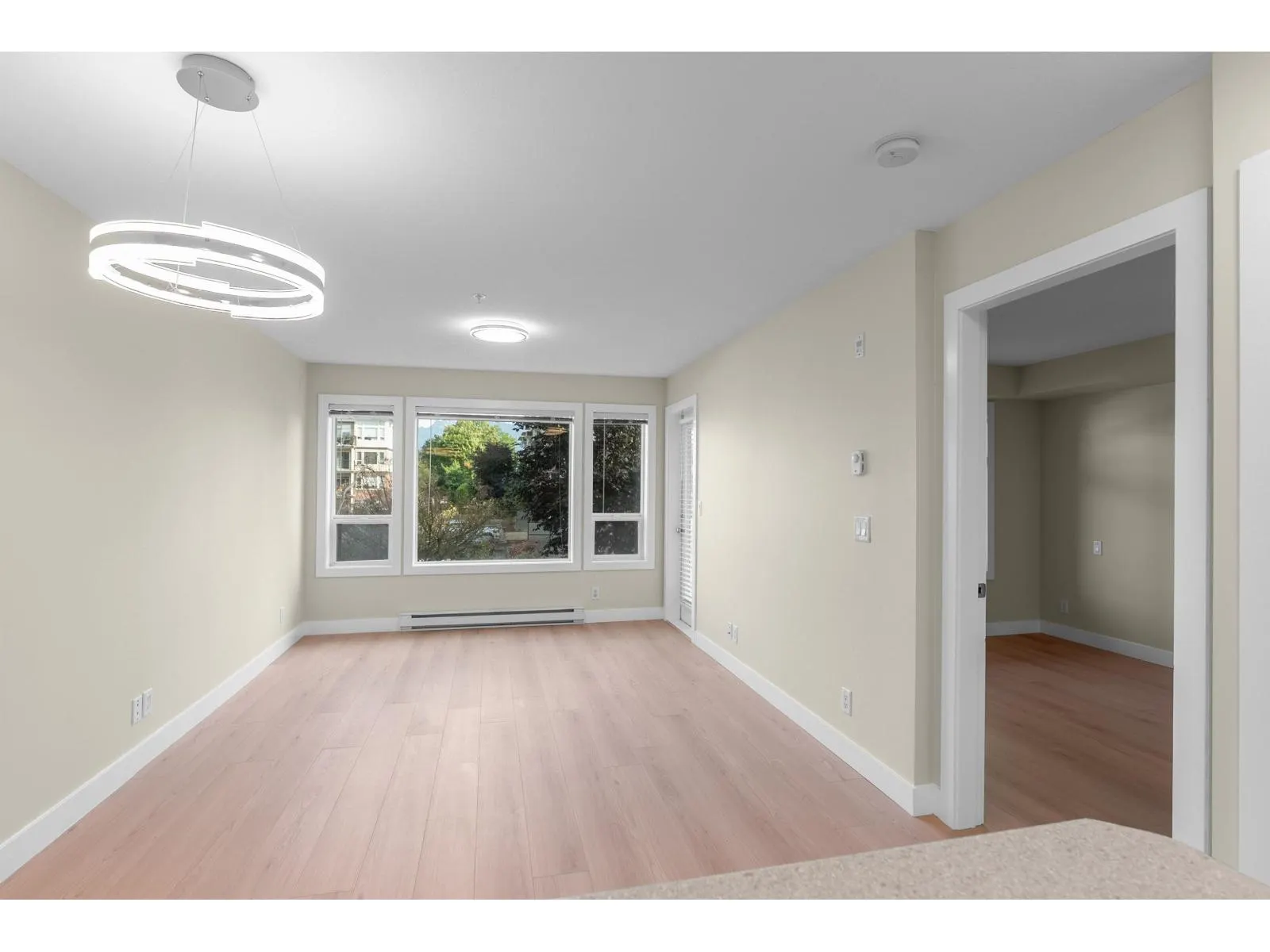 202 46150 BOLE AVENUE|Chilliwack Proper East