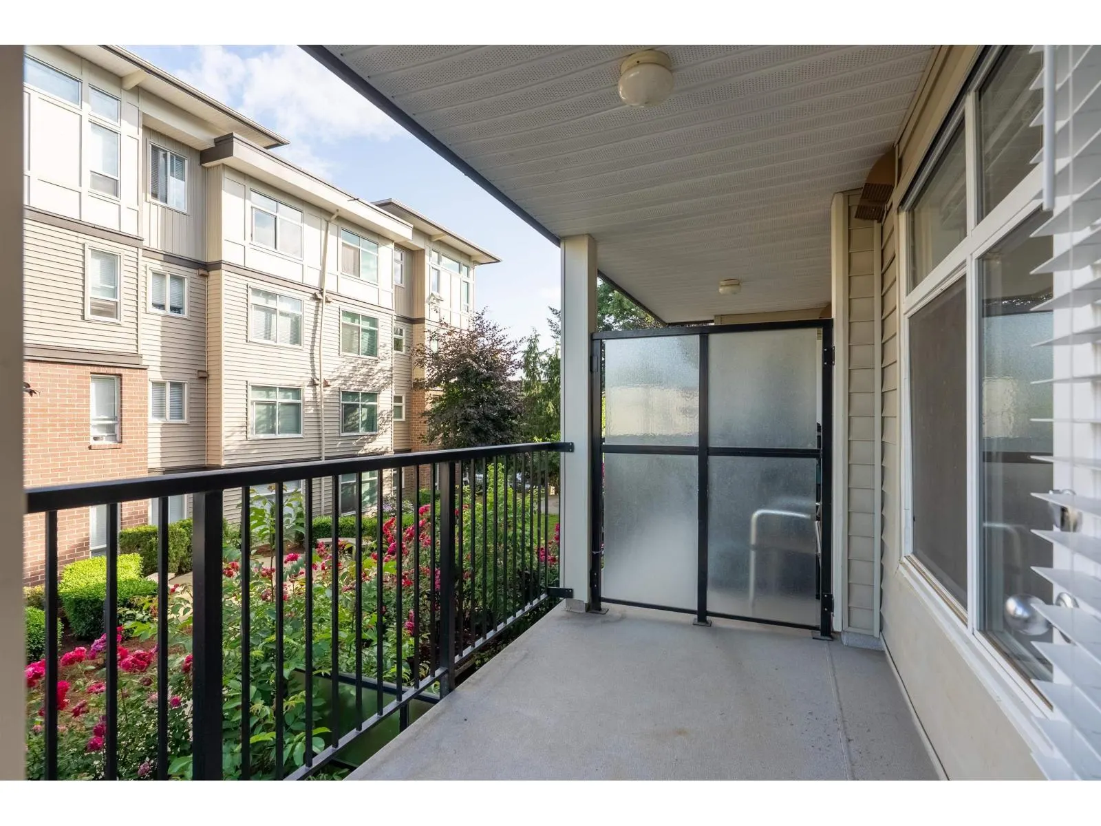 202 46150 BOLE AVENUE|Chilliwack Proper East