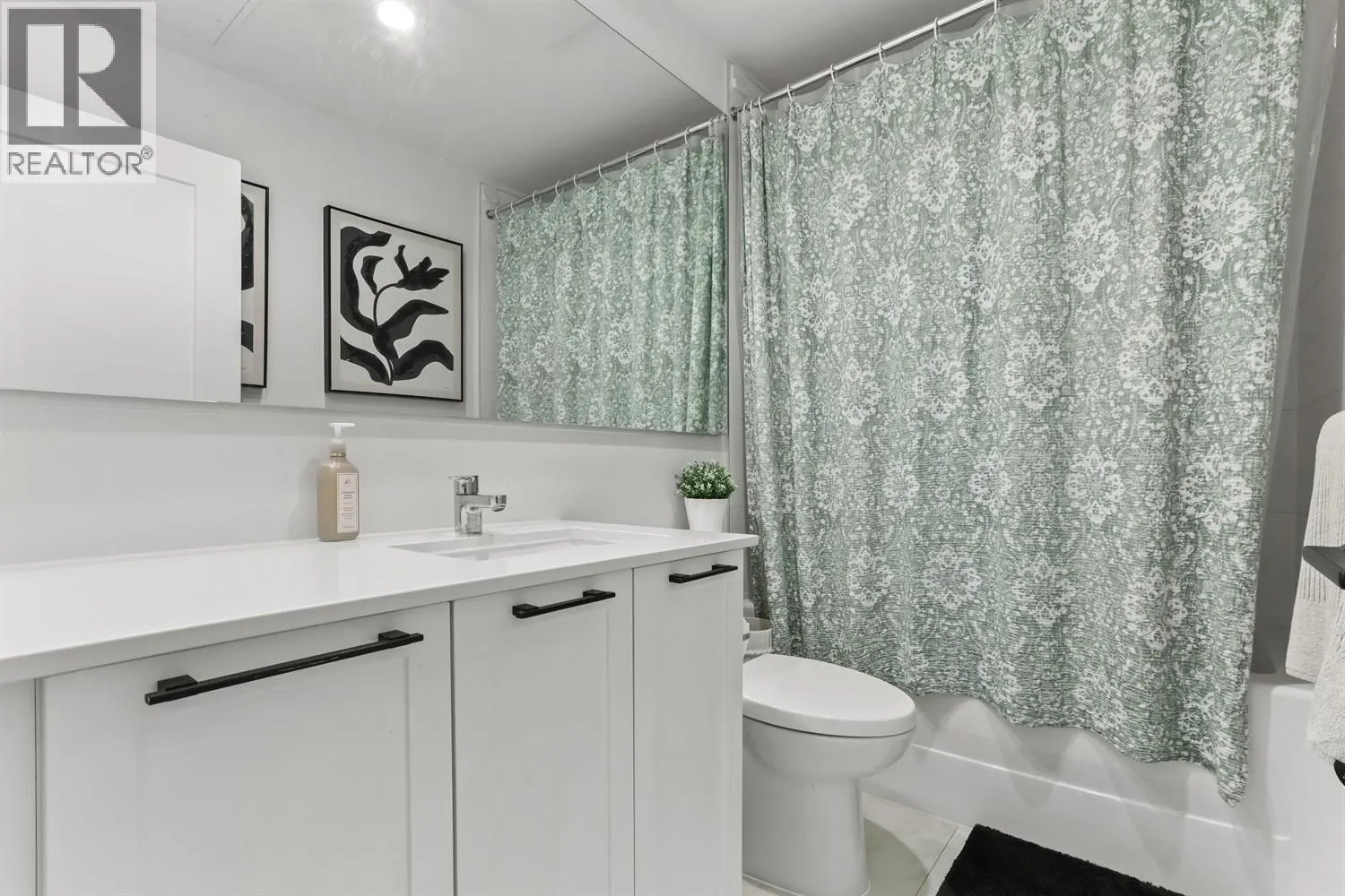 59 4656 ORCA WAY