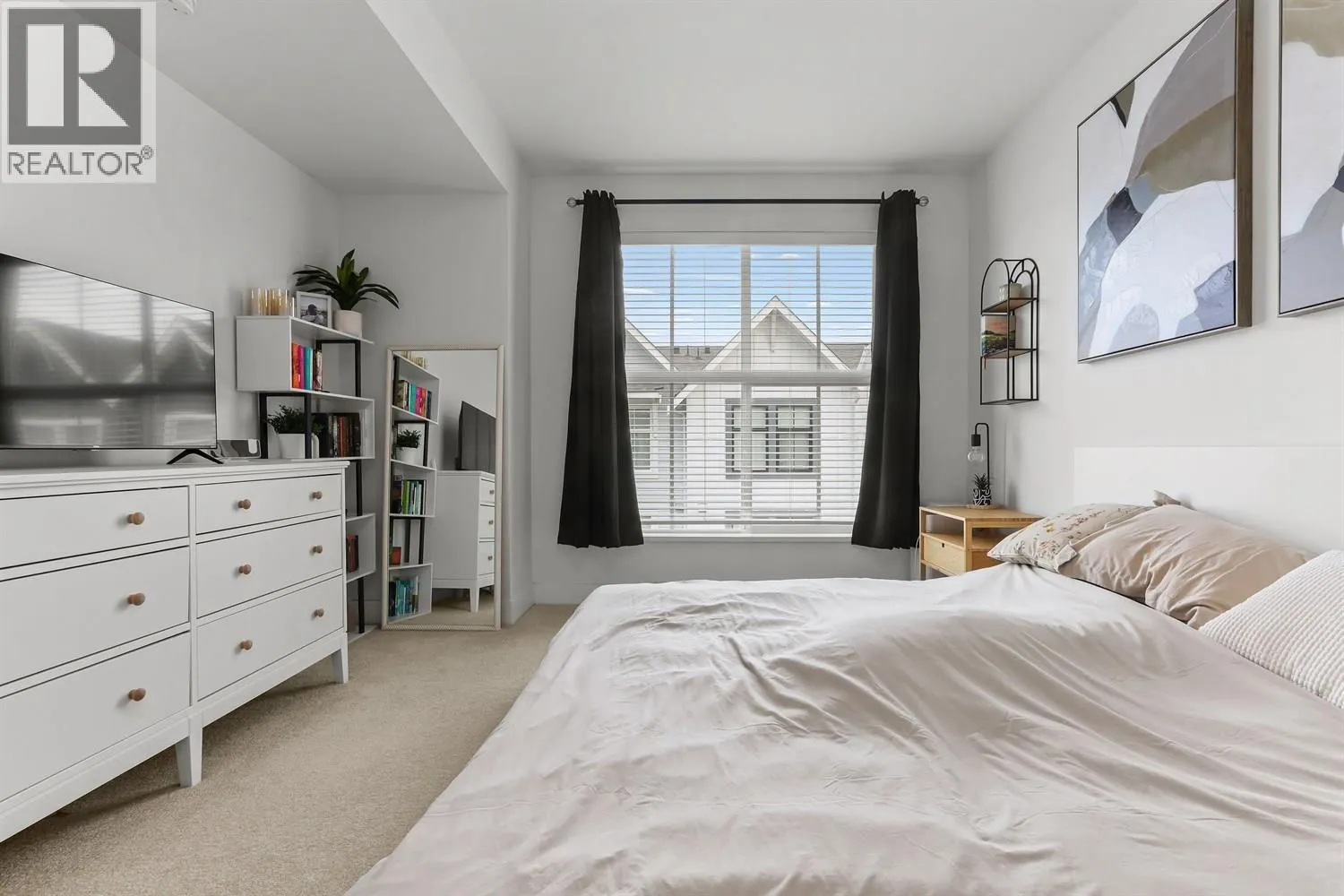 59 4656 ORCA WAY