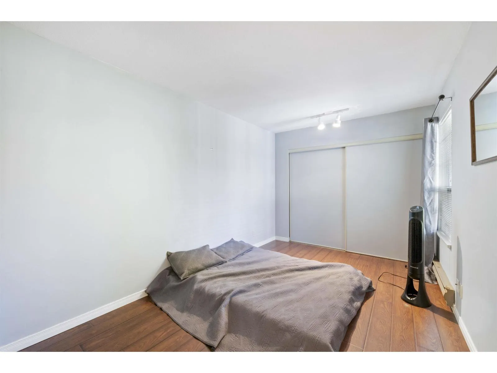 133 12233 92 AVENUE