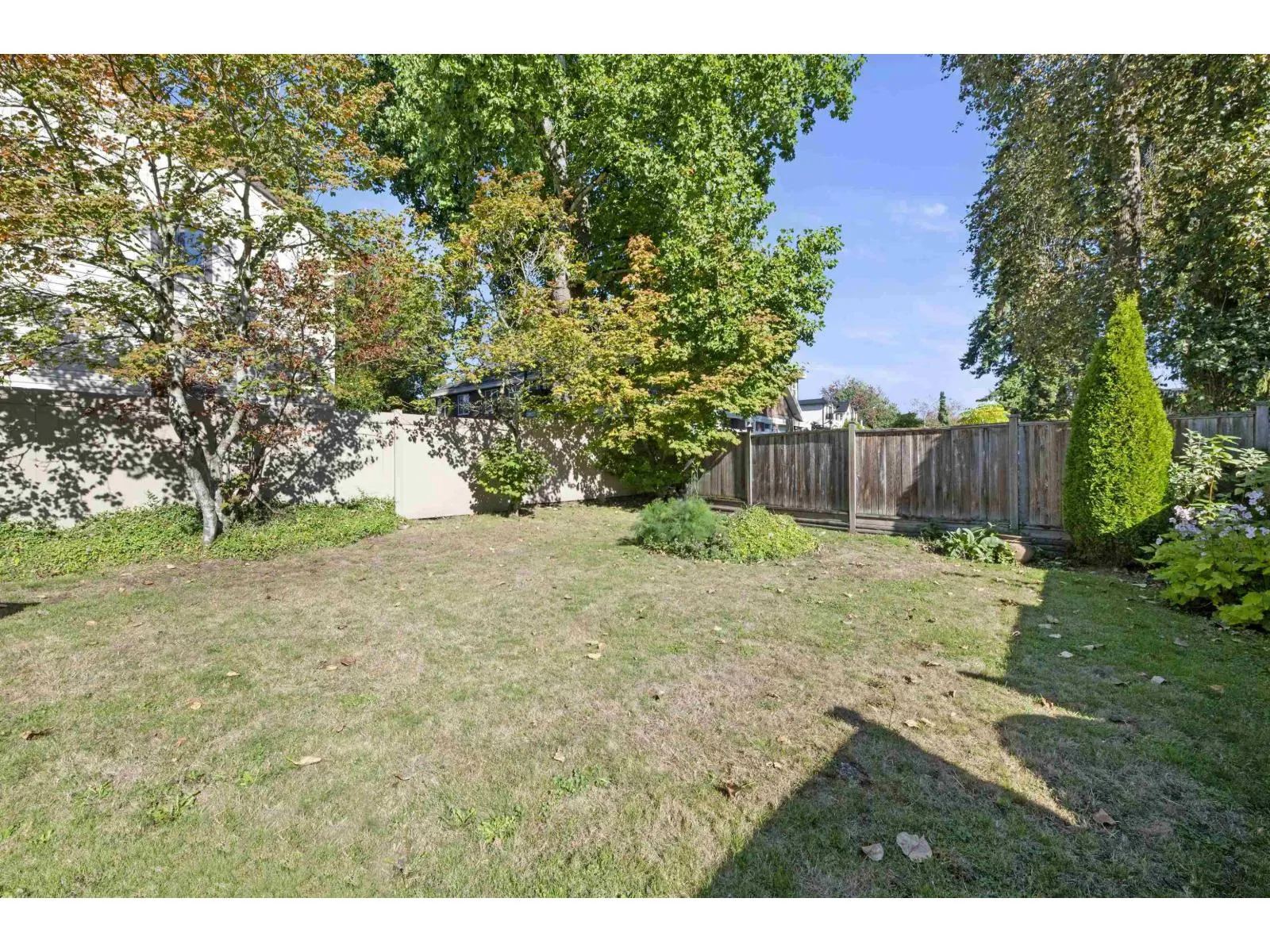 133 12233 92 AVENUE