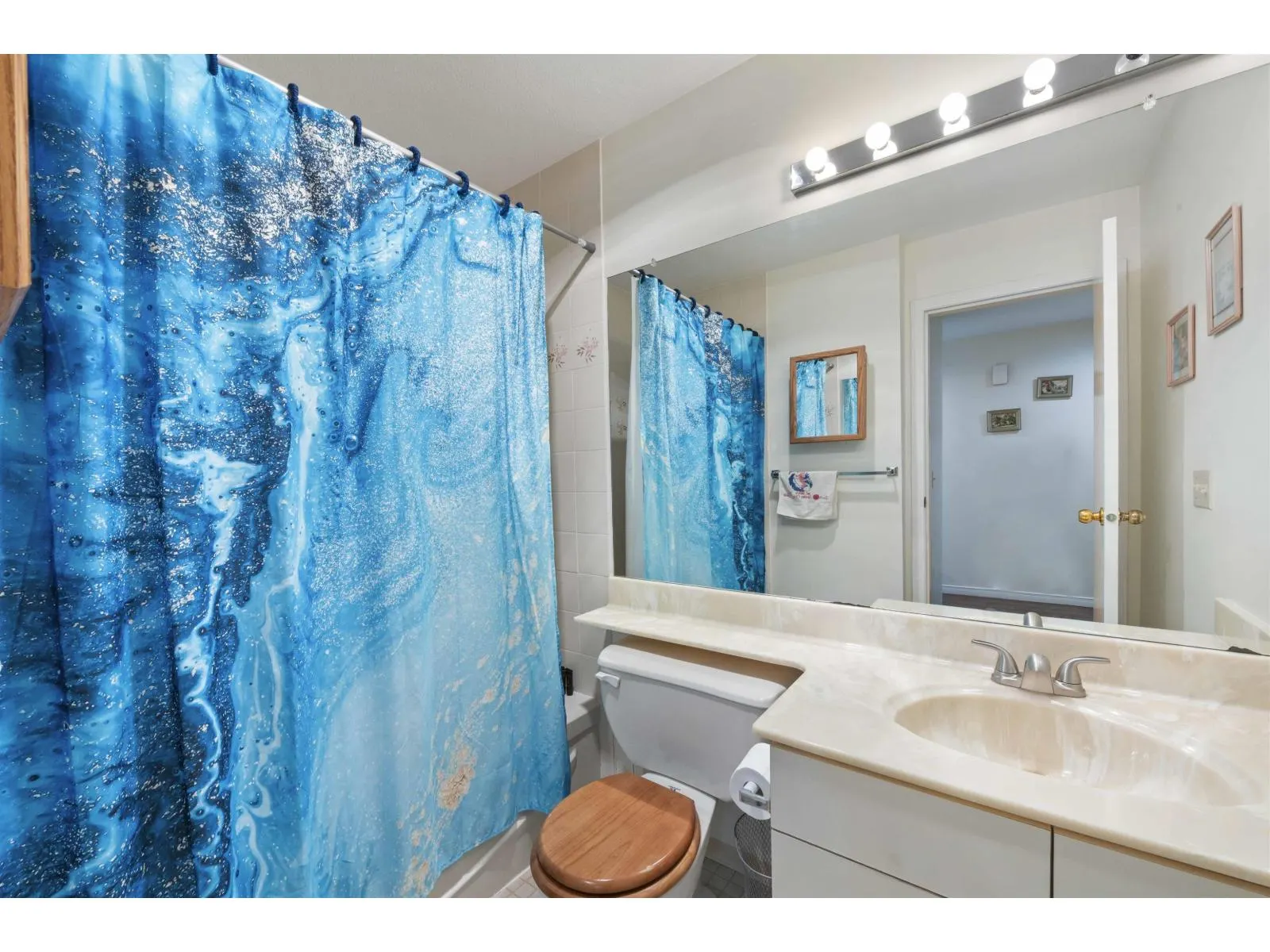 133 12233 92 AVENUE