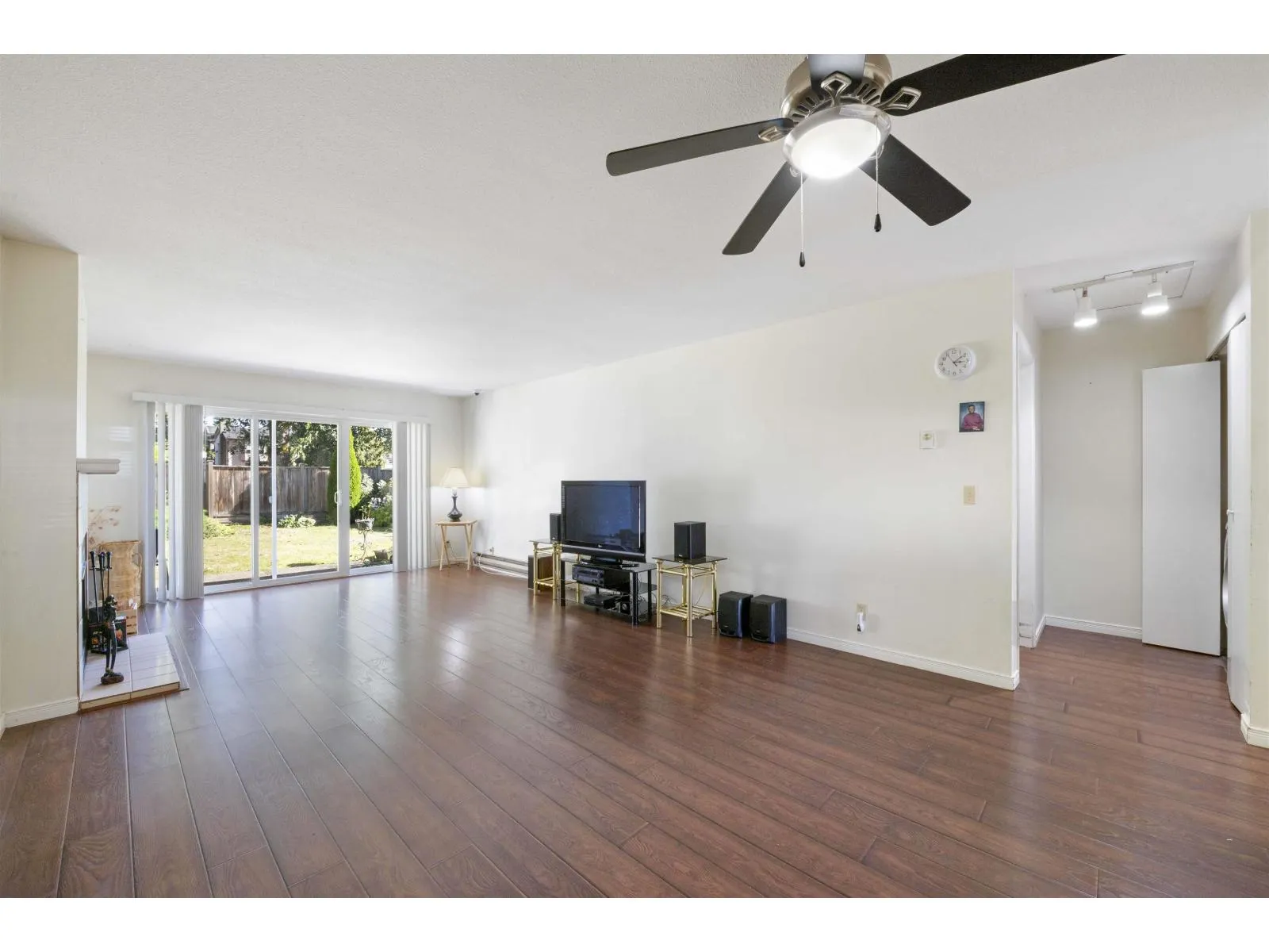 133 12233 92 AVENUE