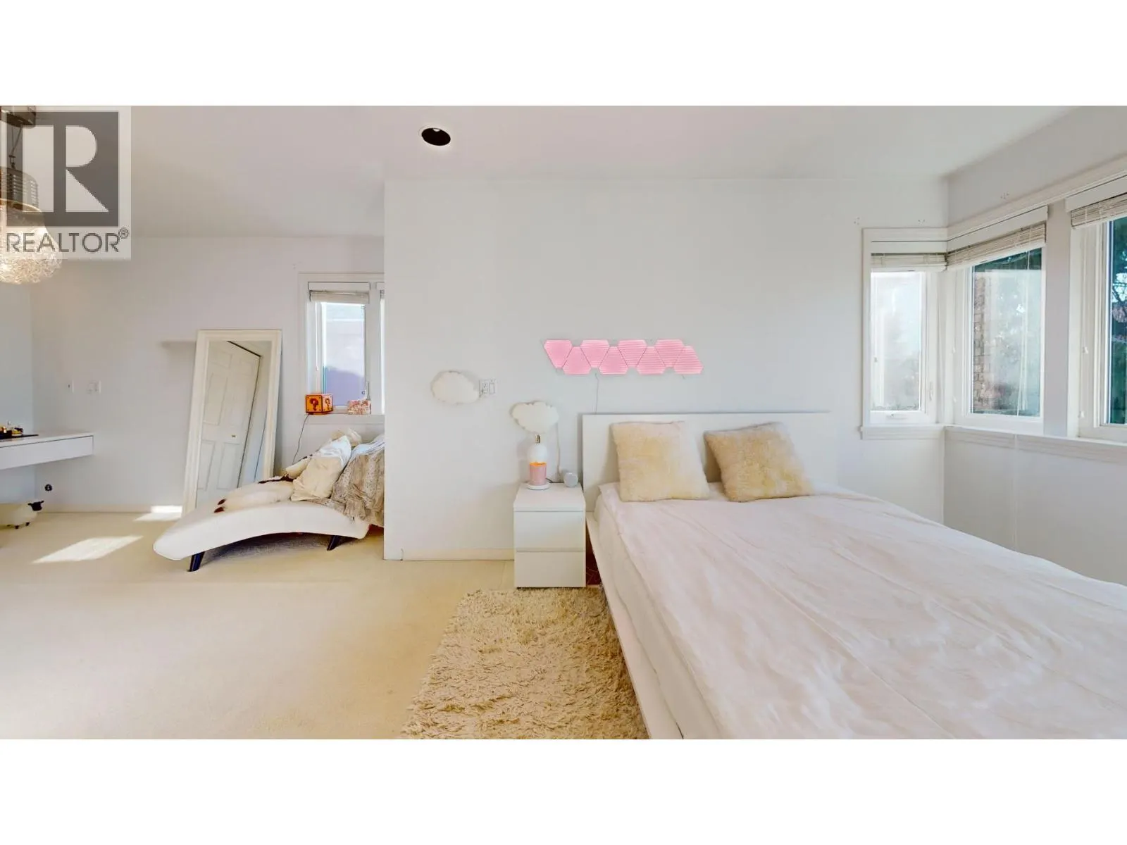 5605 DEWDNEY COURT