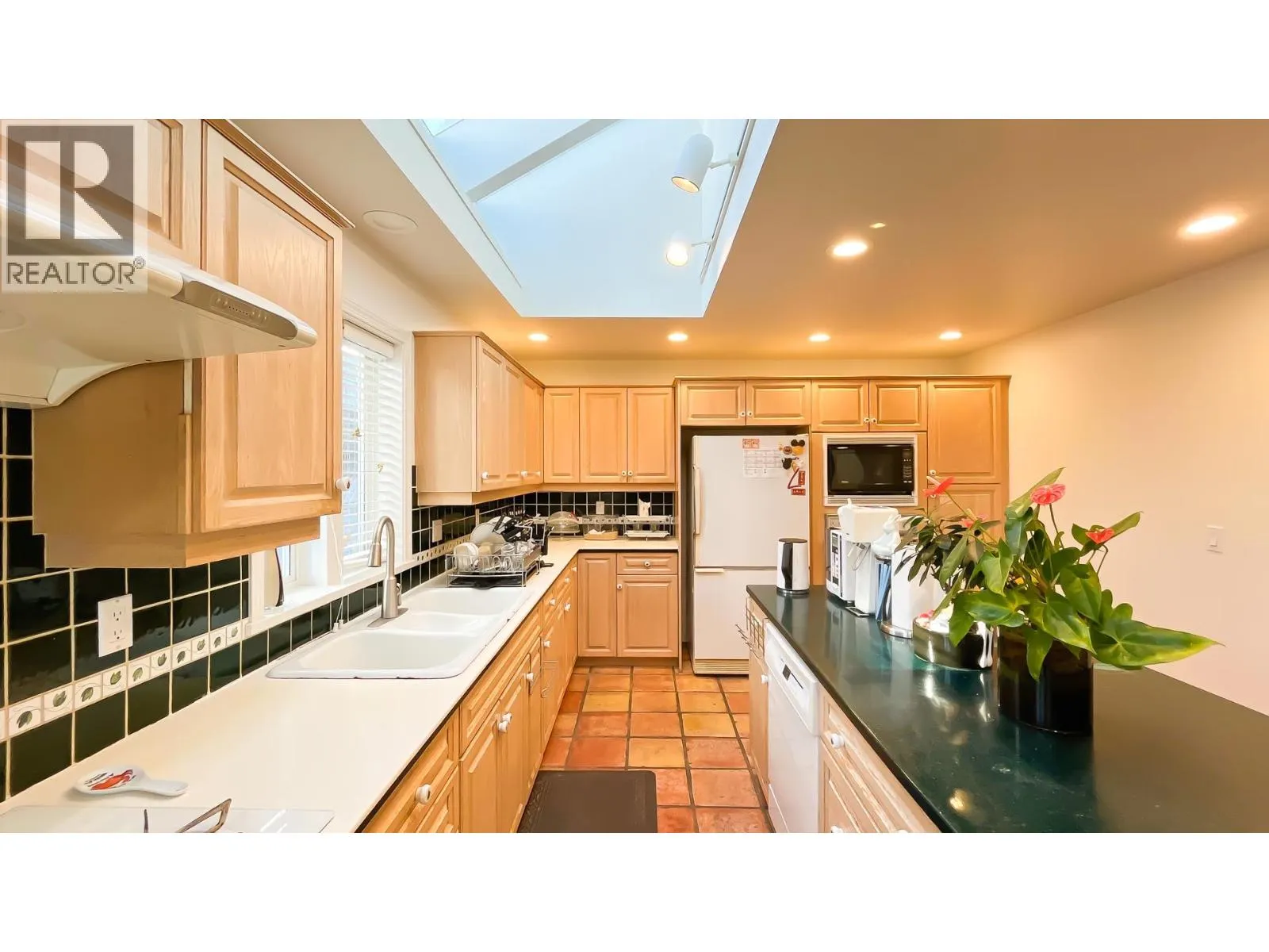 5605 DEWDNEY COURT
