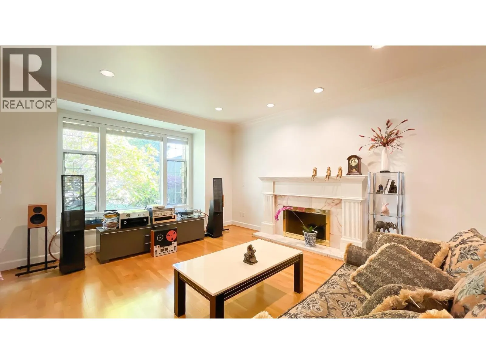 5605 DEWDNEY COURT