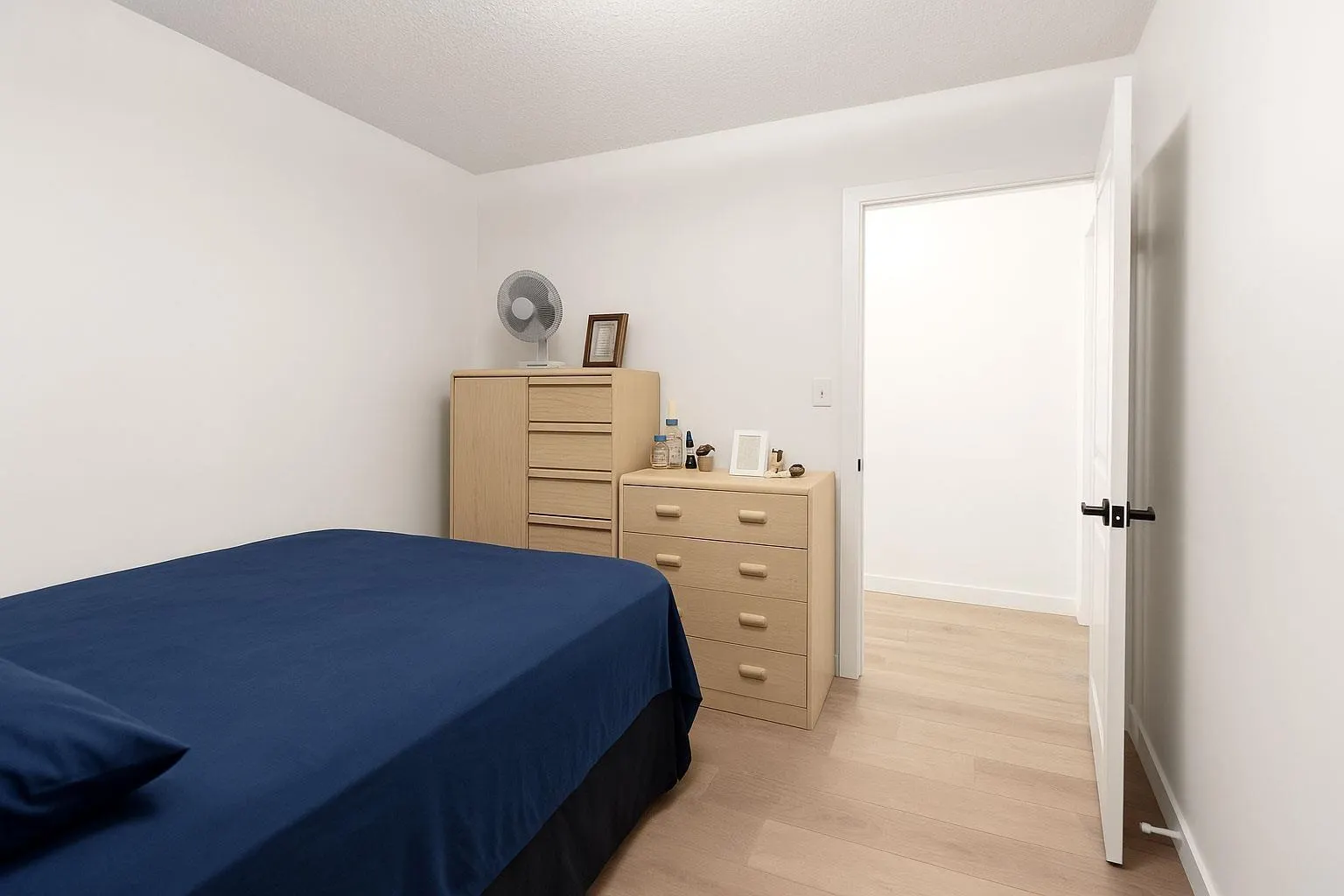 13318 SUTTON PLACE