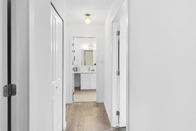 13318 SUTTON PLACE