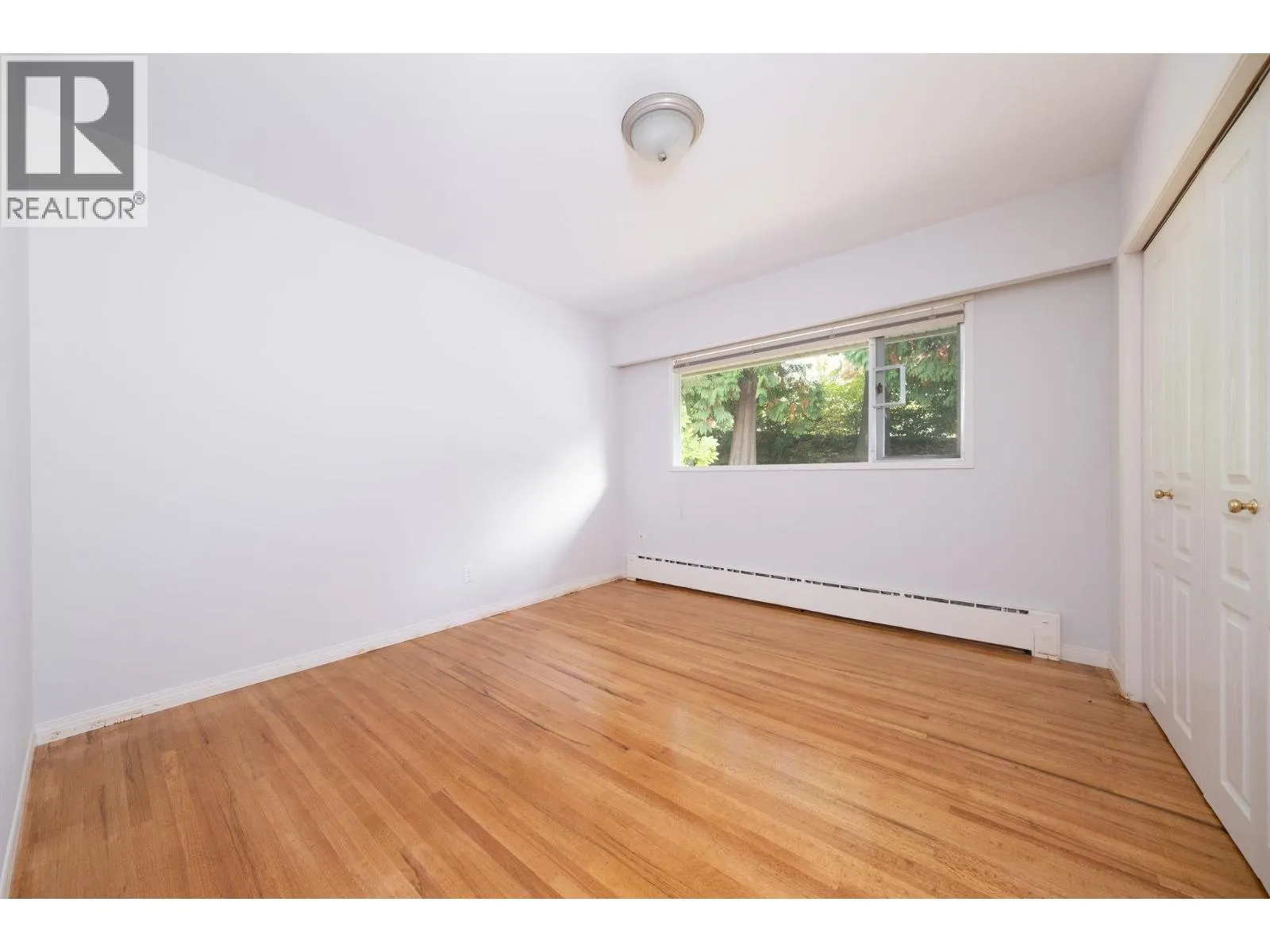 775 SOUTHBOROUGH DRIVE