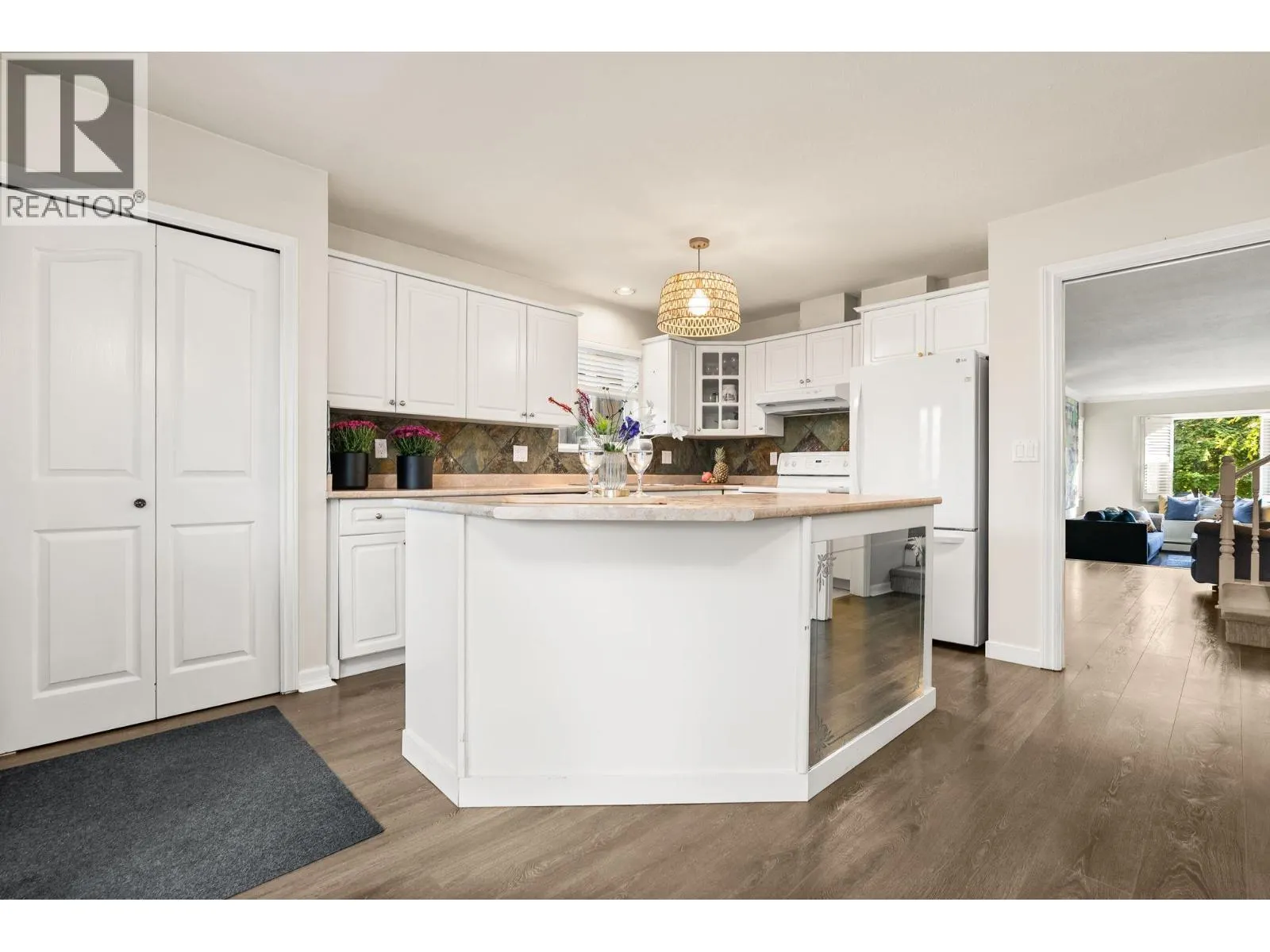 346 W 14TH STREET