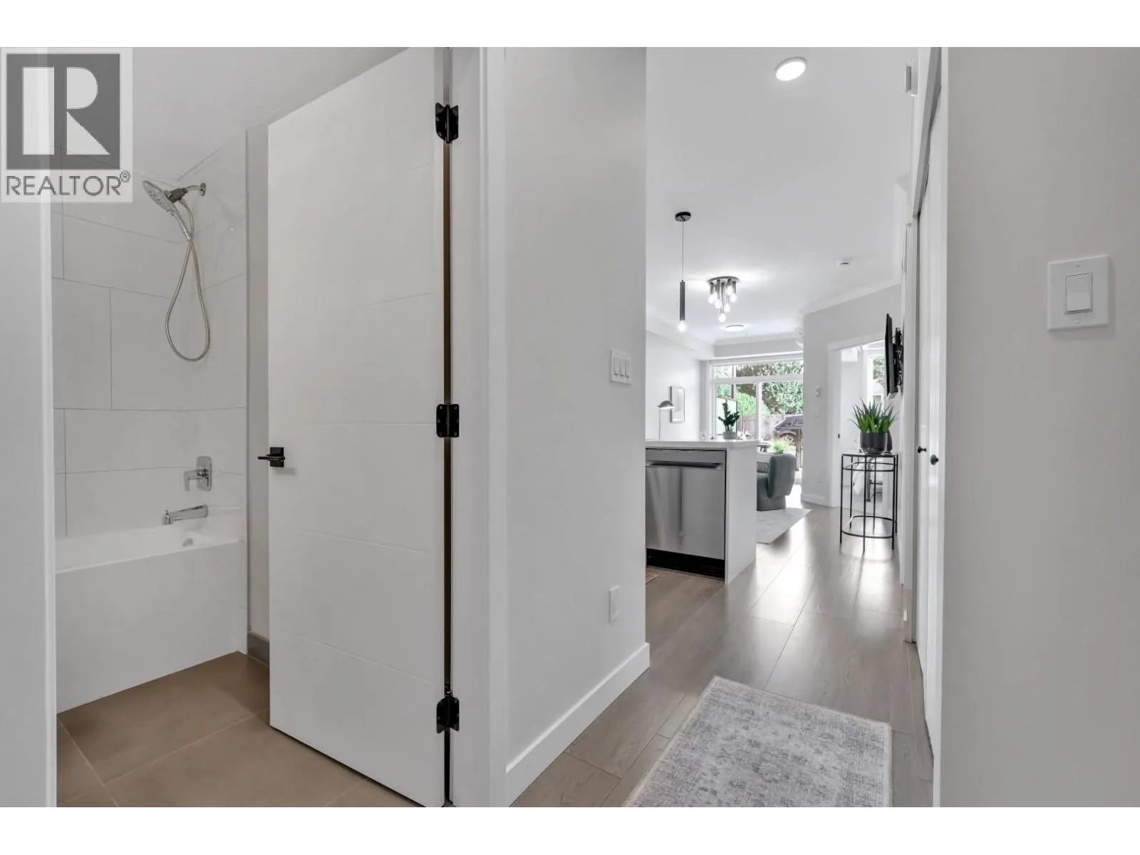 120 12143 223 STREET