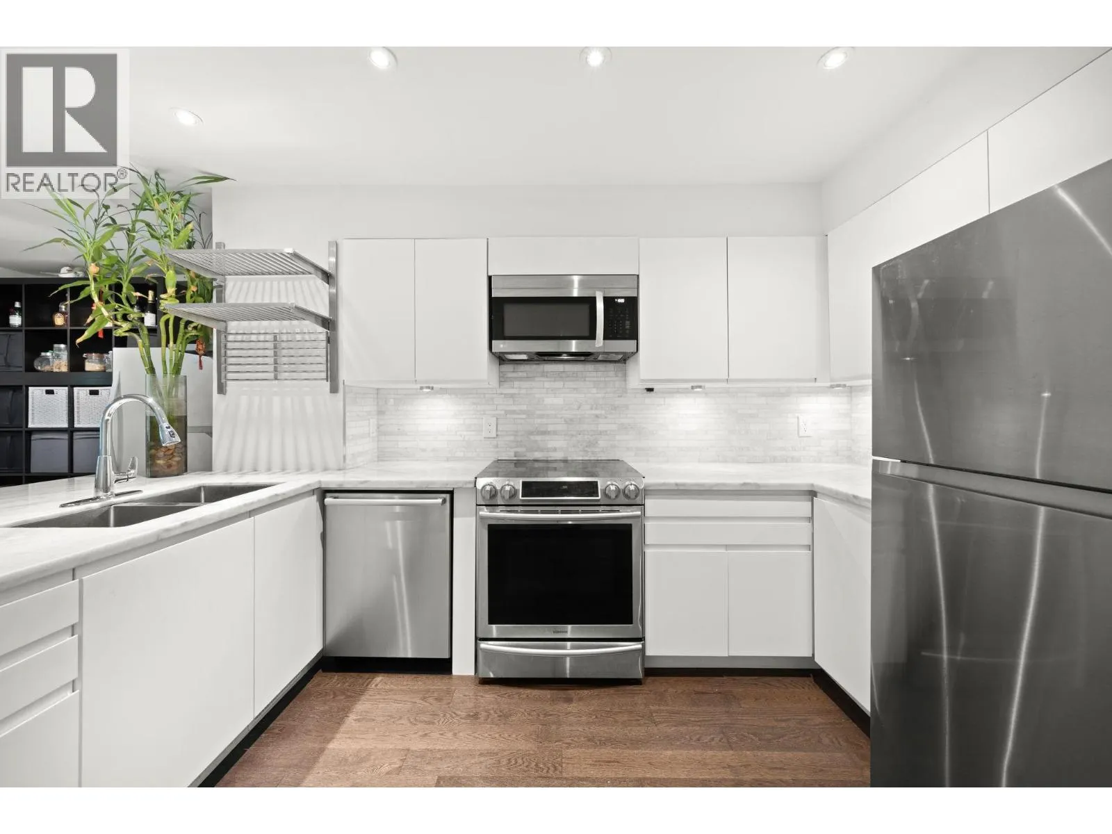 4707 CEDARGLEN PLACE
