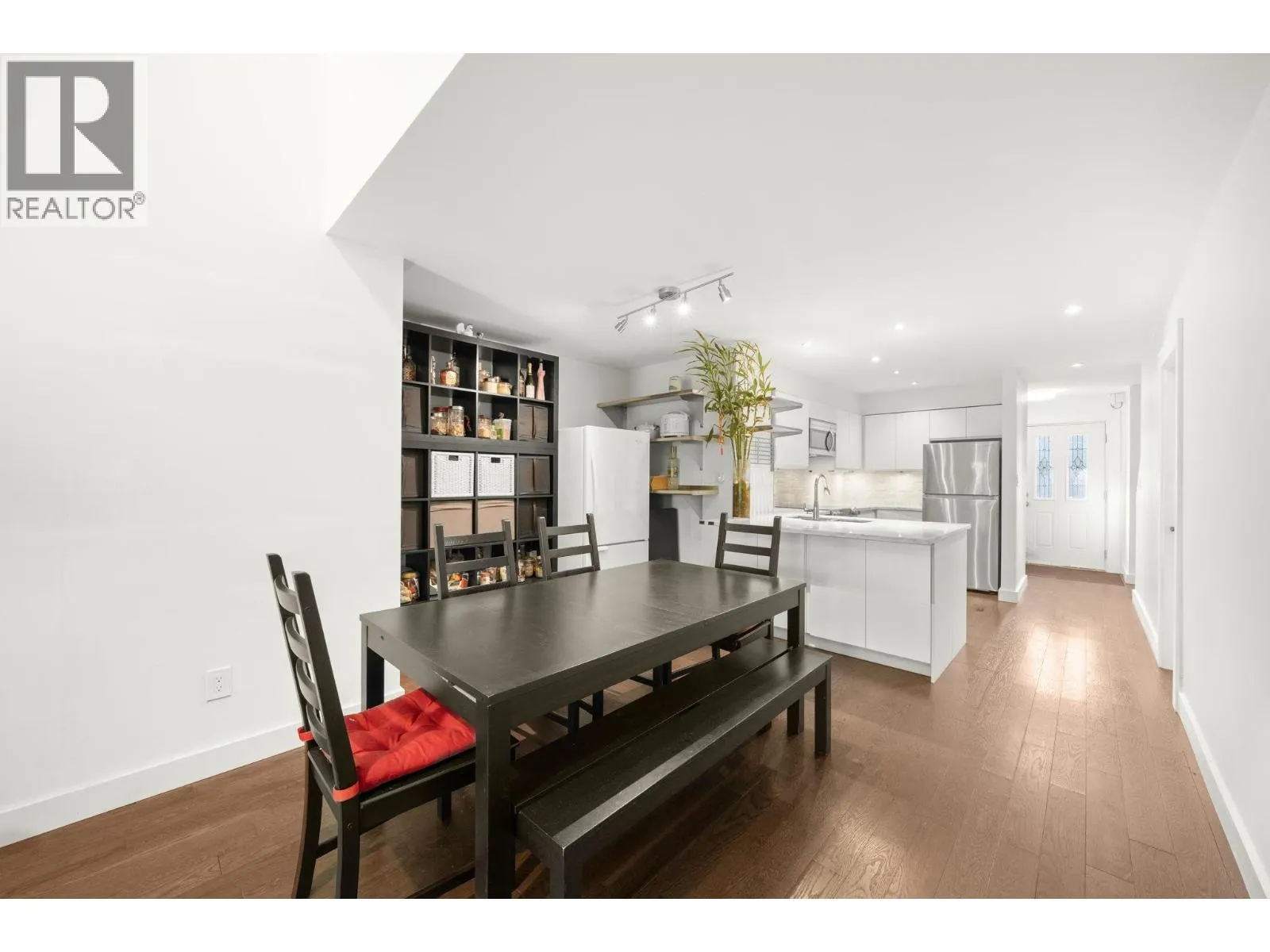 4707 CEDARGLEN PLACE