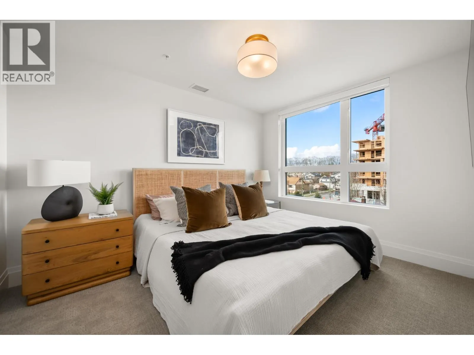 313 2550 GARDEN DRIVE