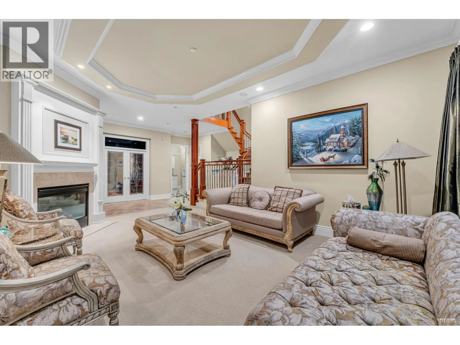 2398 CONSTANTINE PLACE